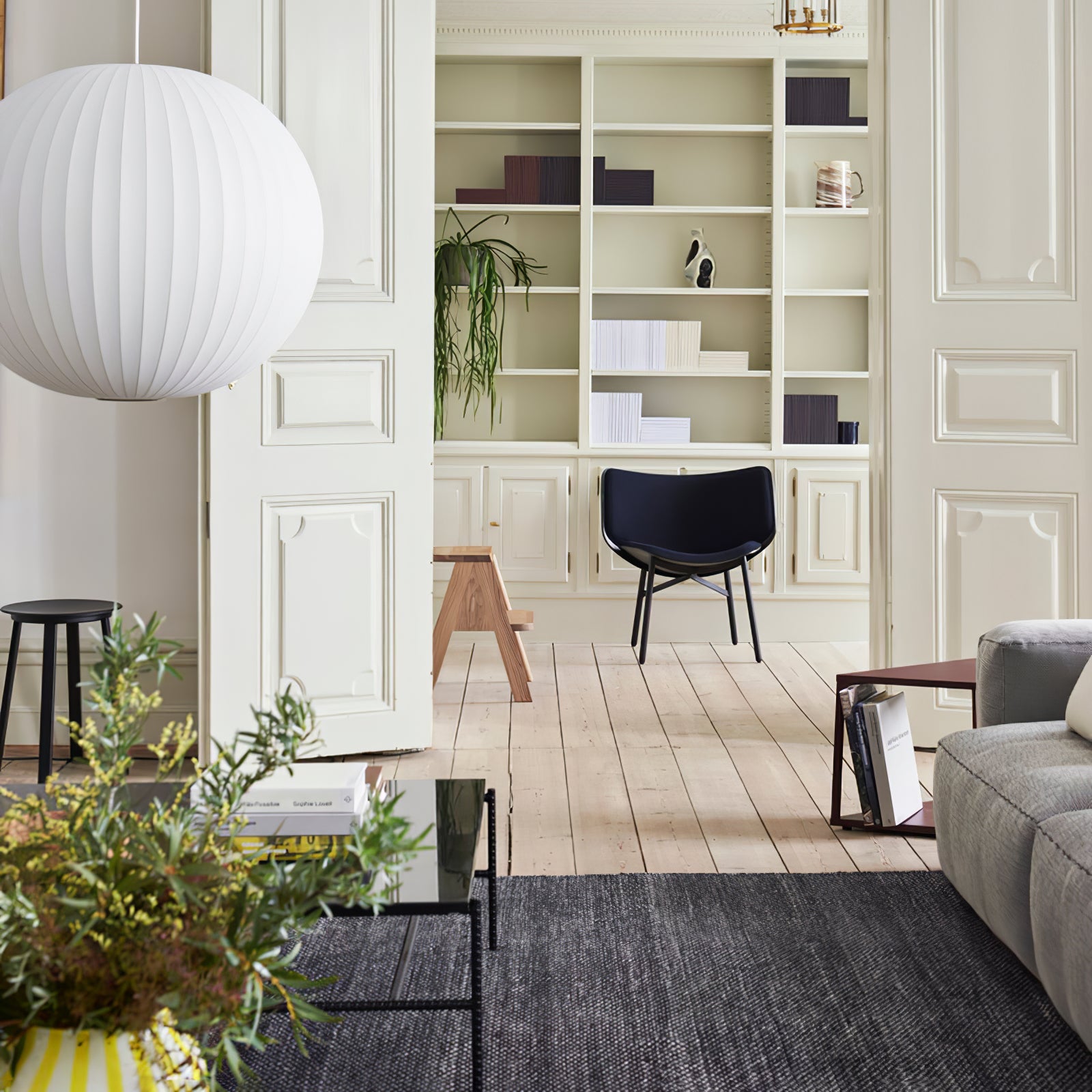 Nelson Swing Arm Pendant Lamp - Blowlighting