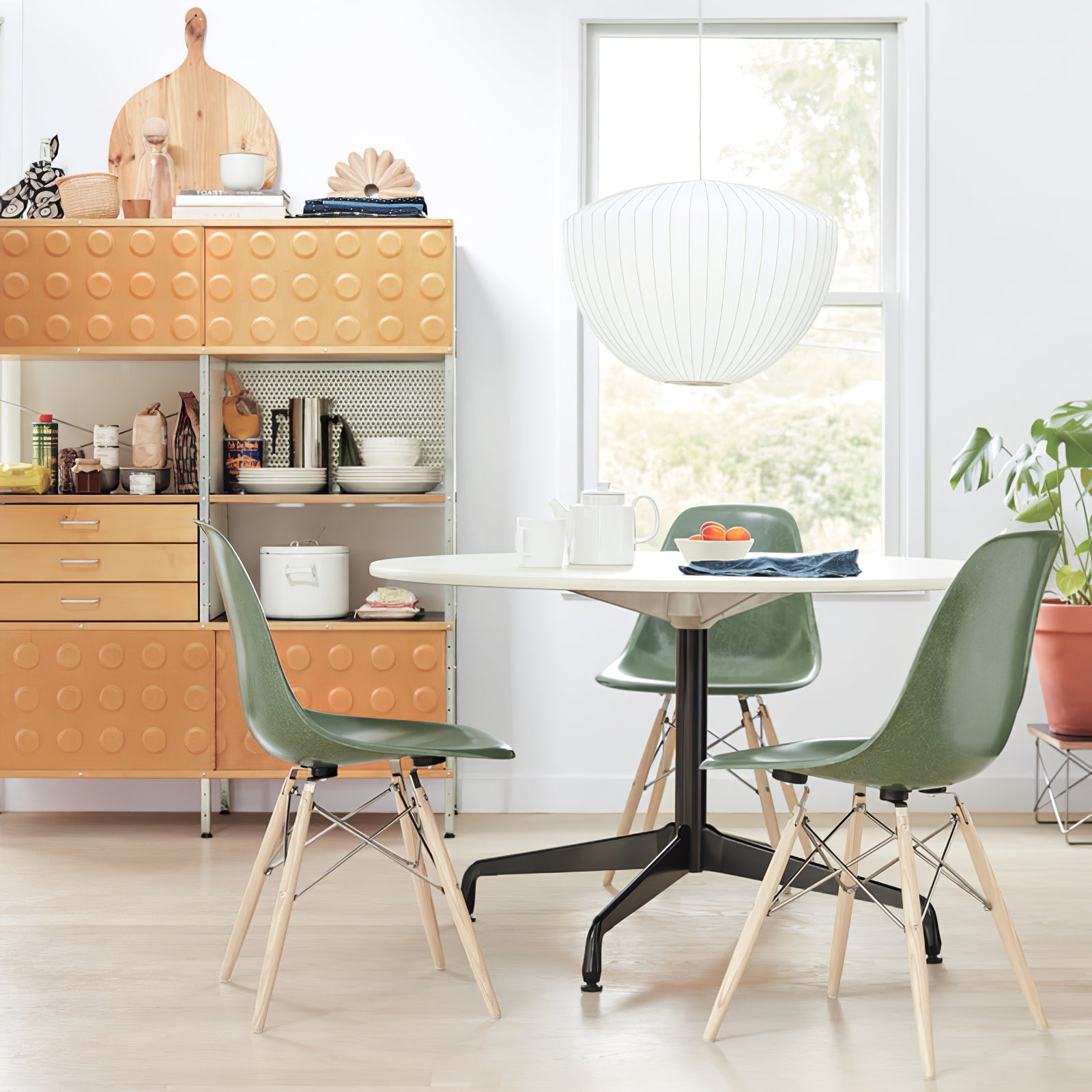 Nelson Swing Arm Pendant Lamp - Blowlighting
