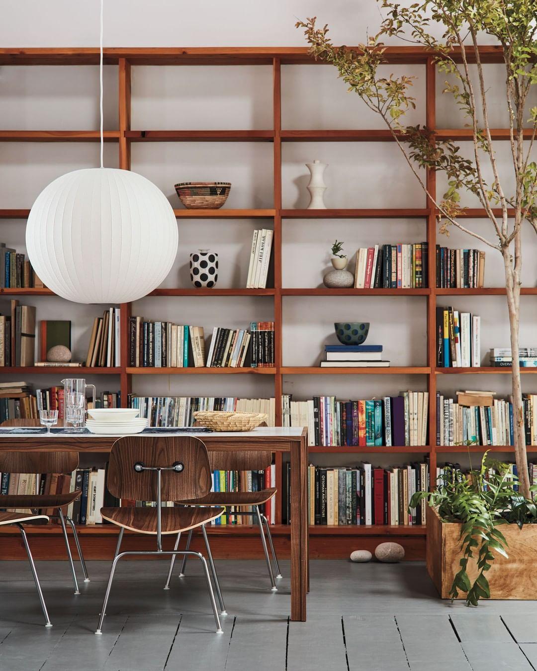 Nelson Swing Arm Pendant Lamp - Blowlighting