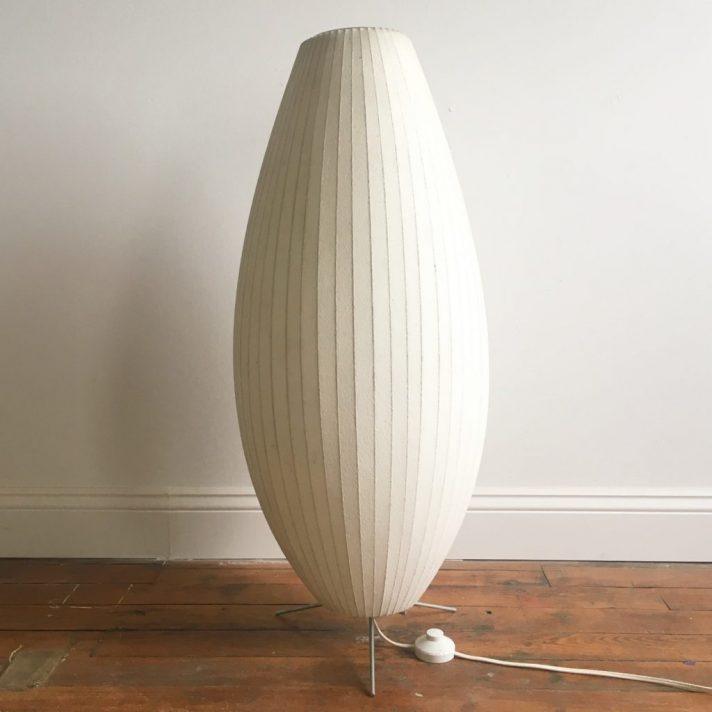 Nelson Tripod Table Lamp - Blowlighting