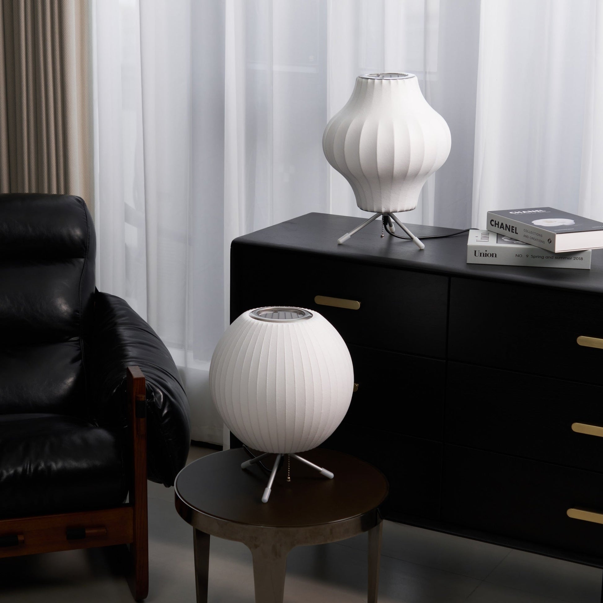 Nelson Tripod Table Lamp - Blowlighting