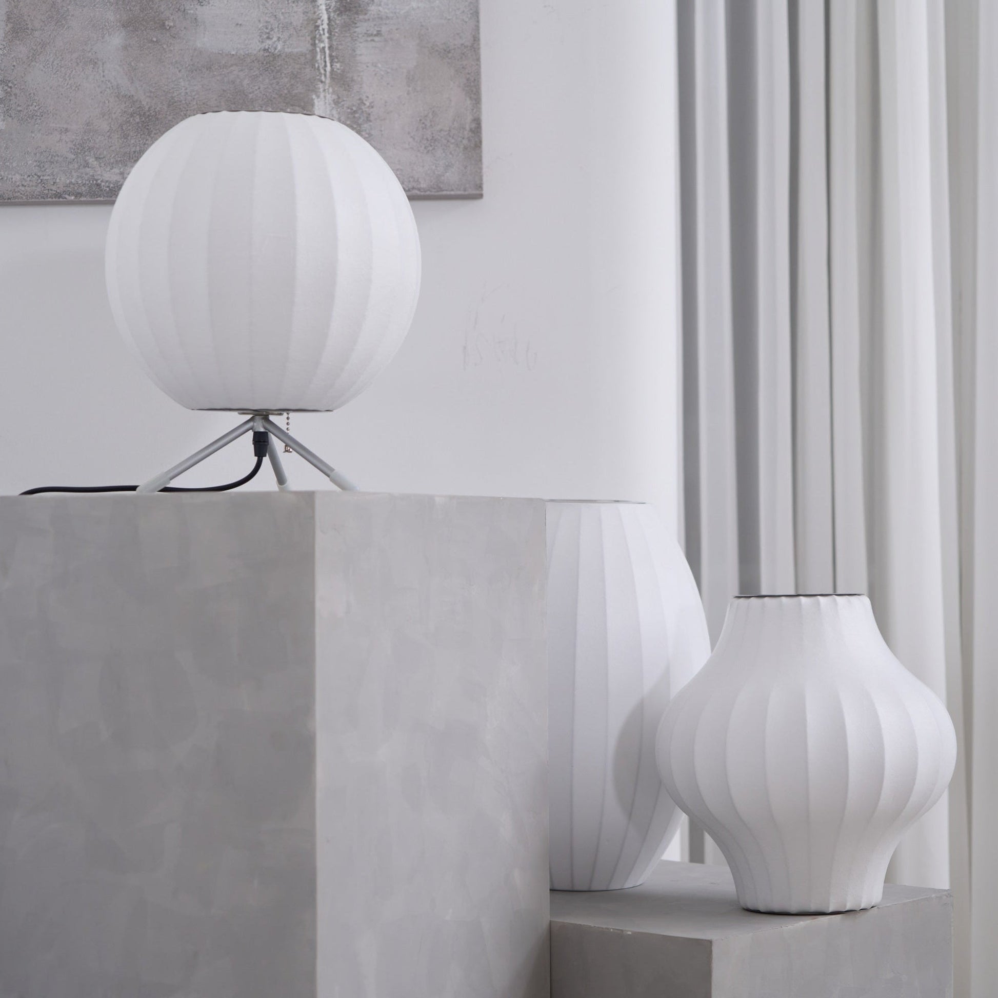 Nelson Tripod Table Lamp - Blowlighting