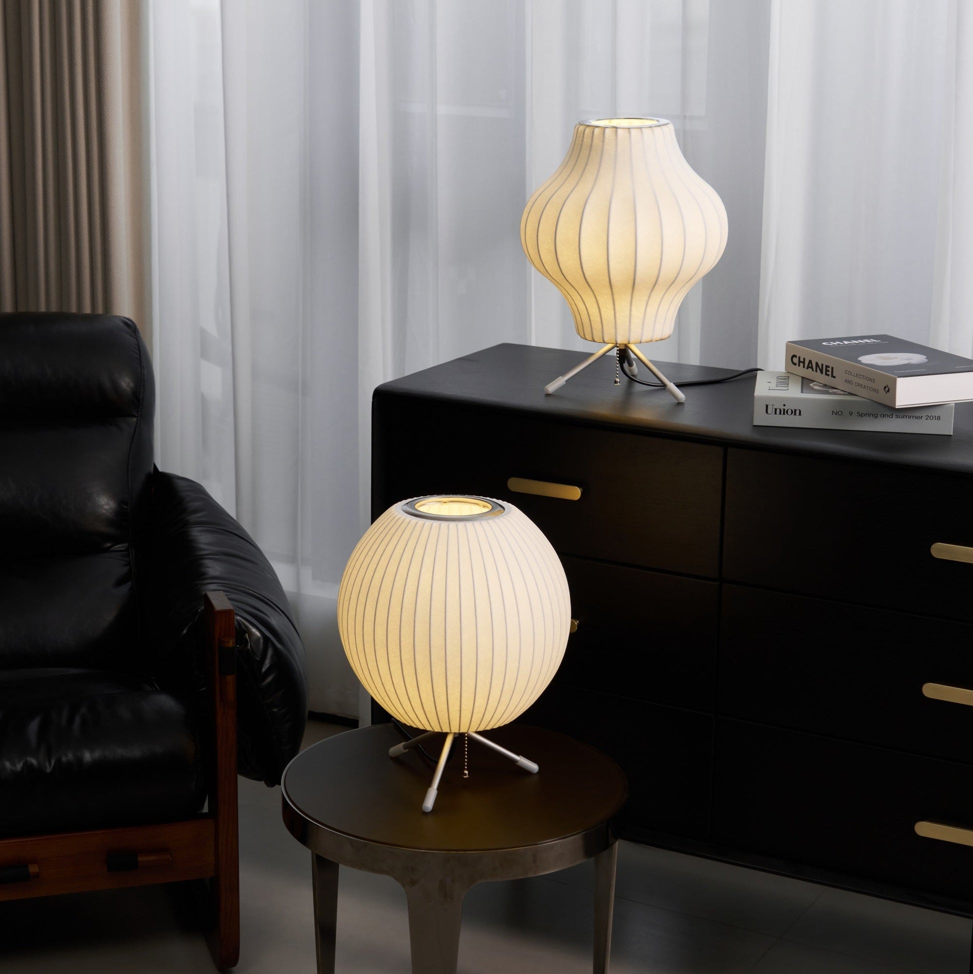 Nelson Tripod Table Lamp - Blowlighting