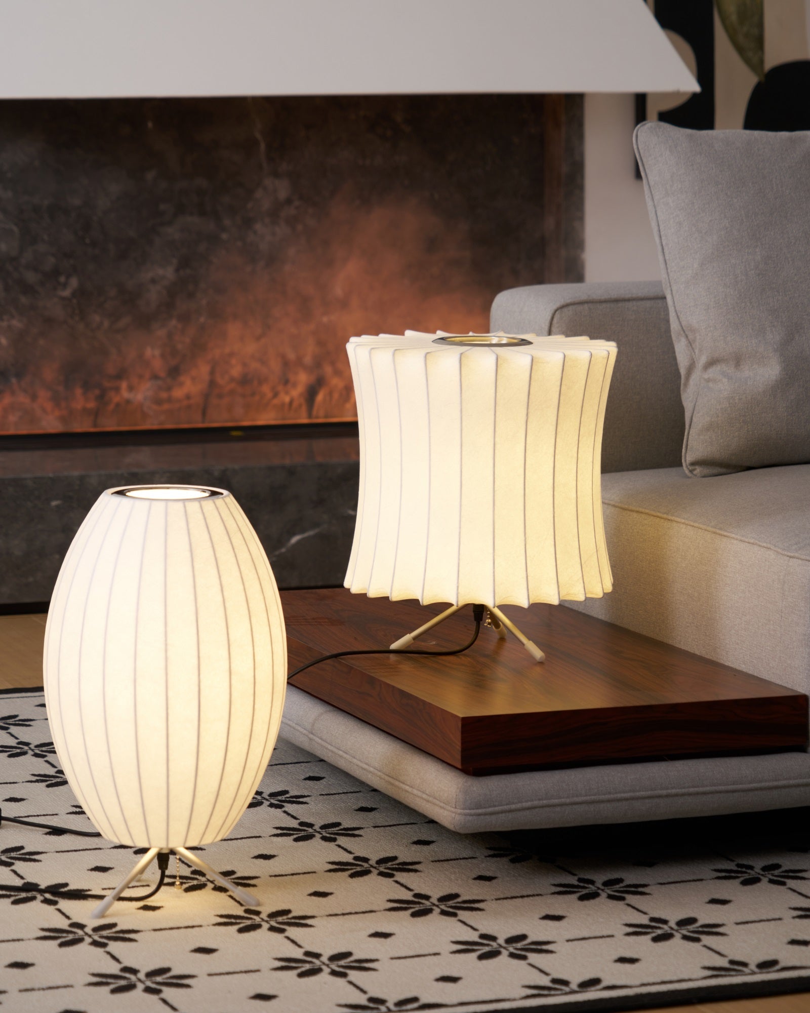 Nelson Tripod Table Lamp - Blowlighting