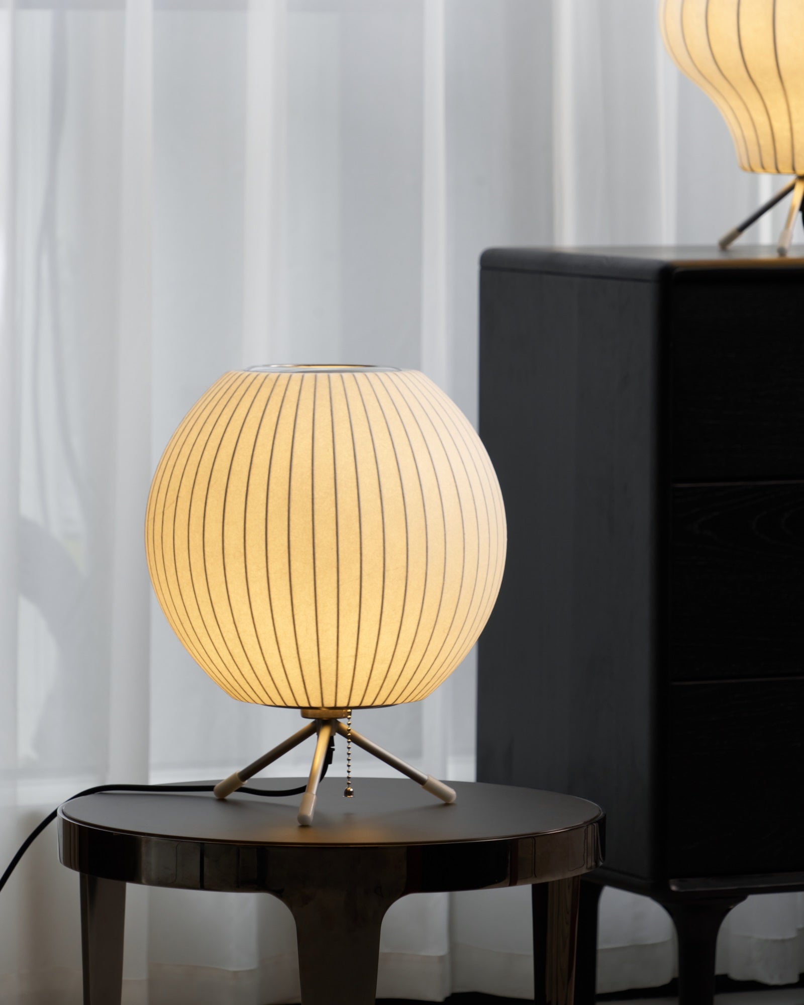 Nelson Tripod Table Lamp - Blowlighting