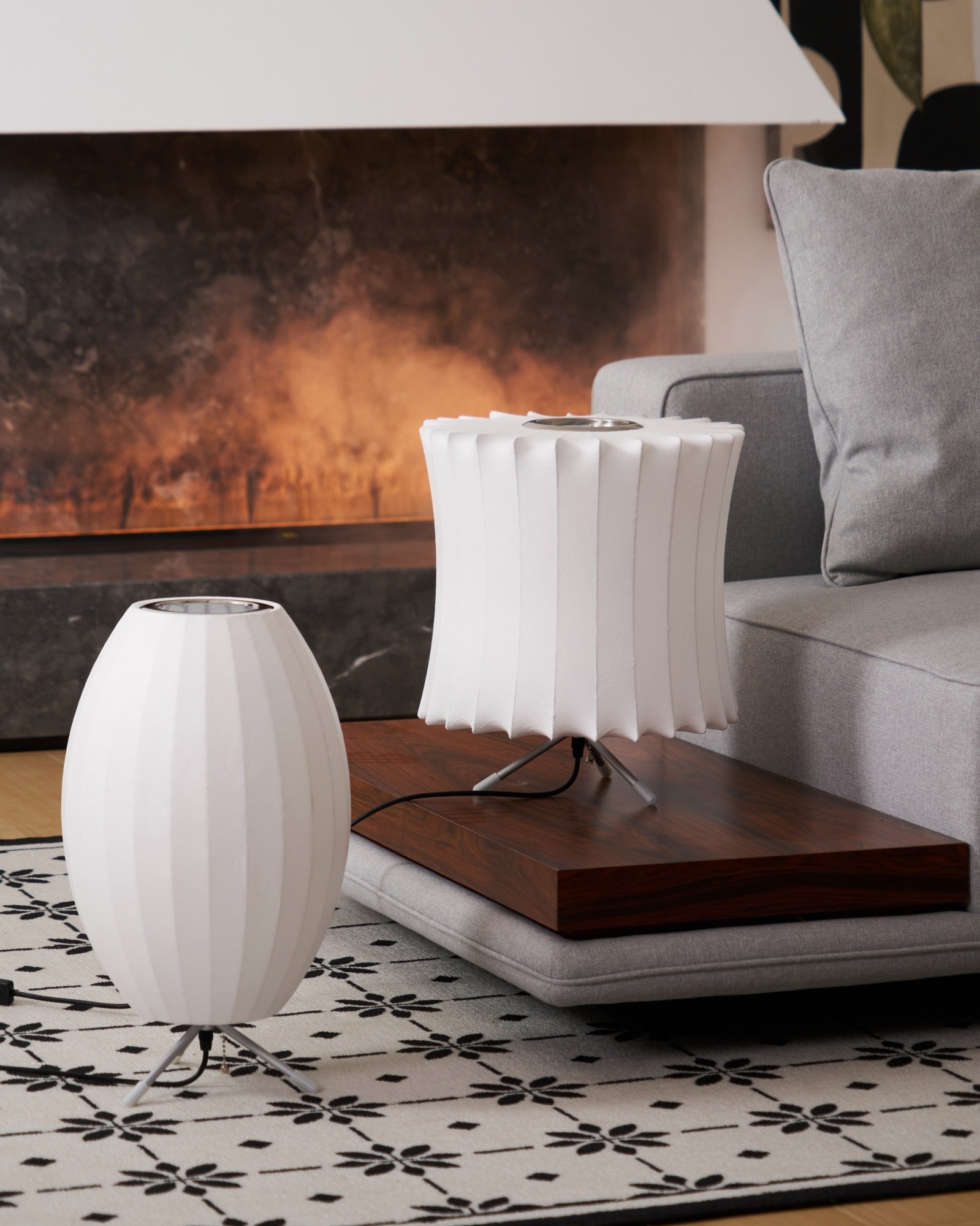 Nelson Tripod Table Lamp - Blowlighting