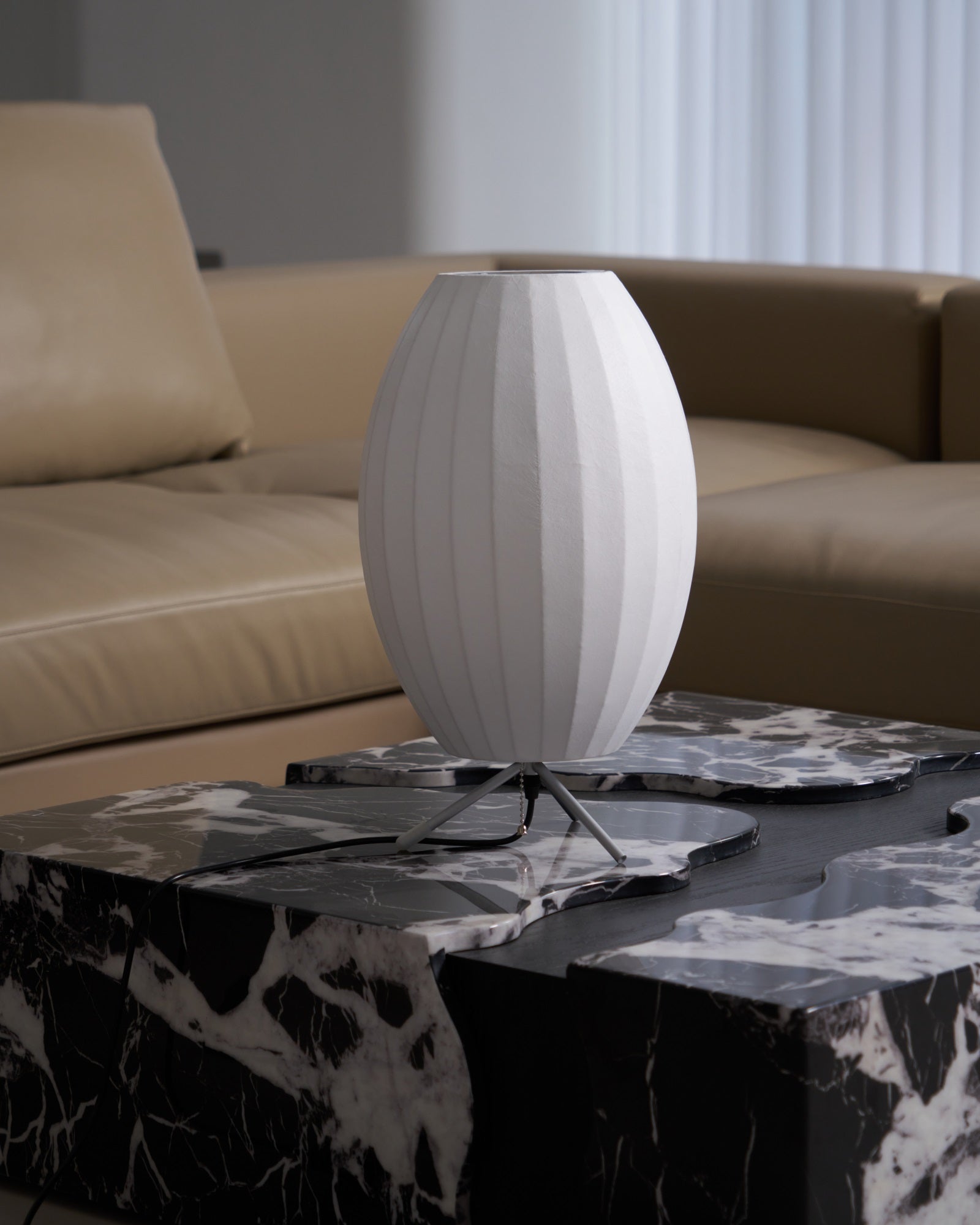 Nelson Tripod Table Lamp - Blowlighting