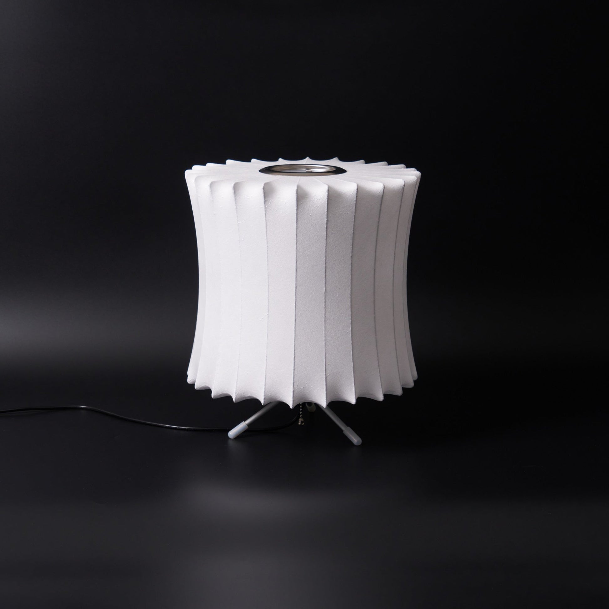 Nelson Tripod Table Lamp - Blowlighting