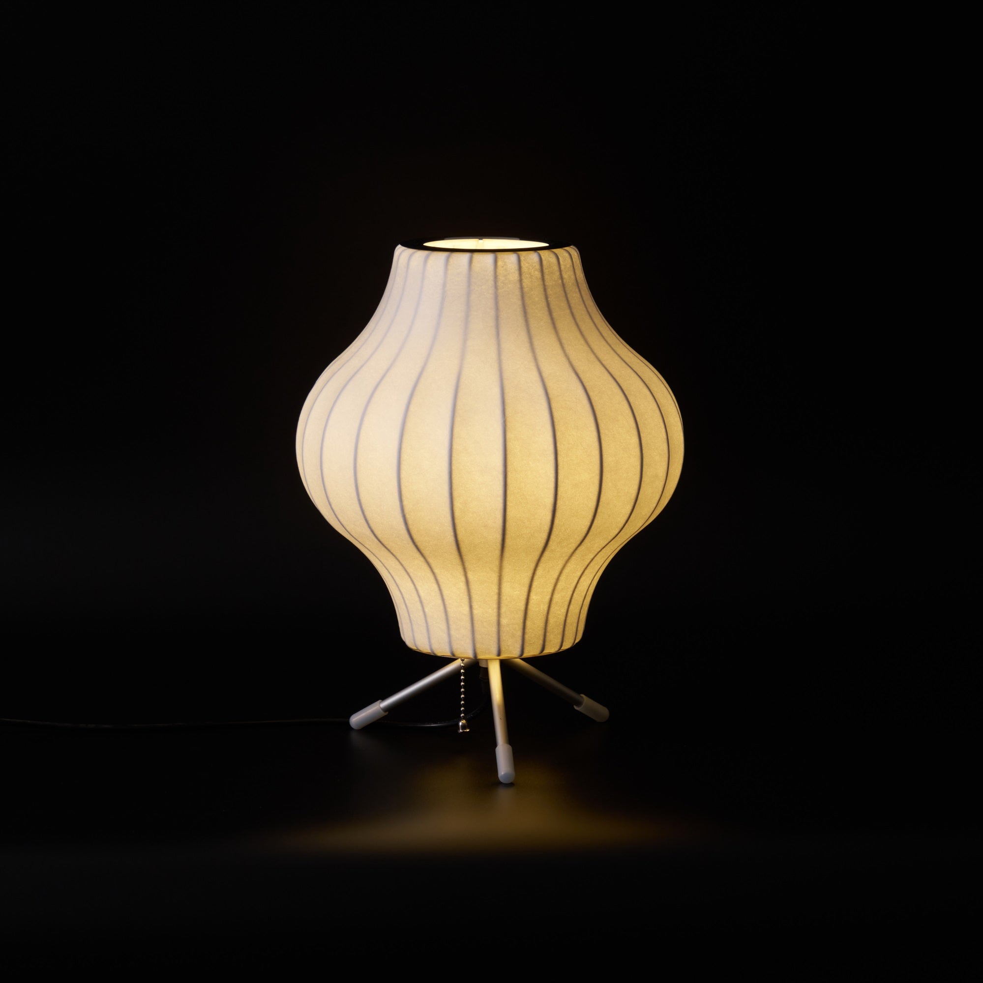 Nelson Tripod Table Lamp - Blowlighting