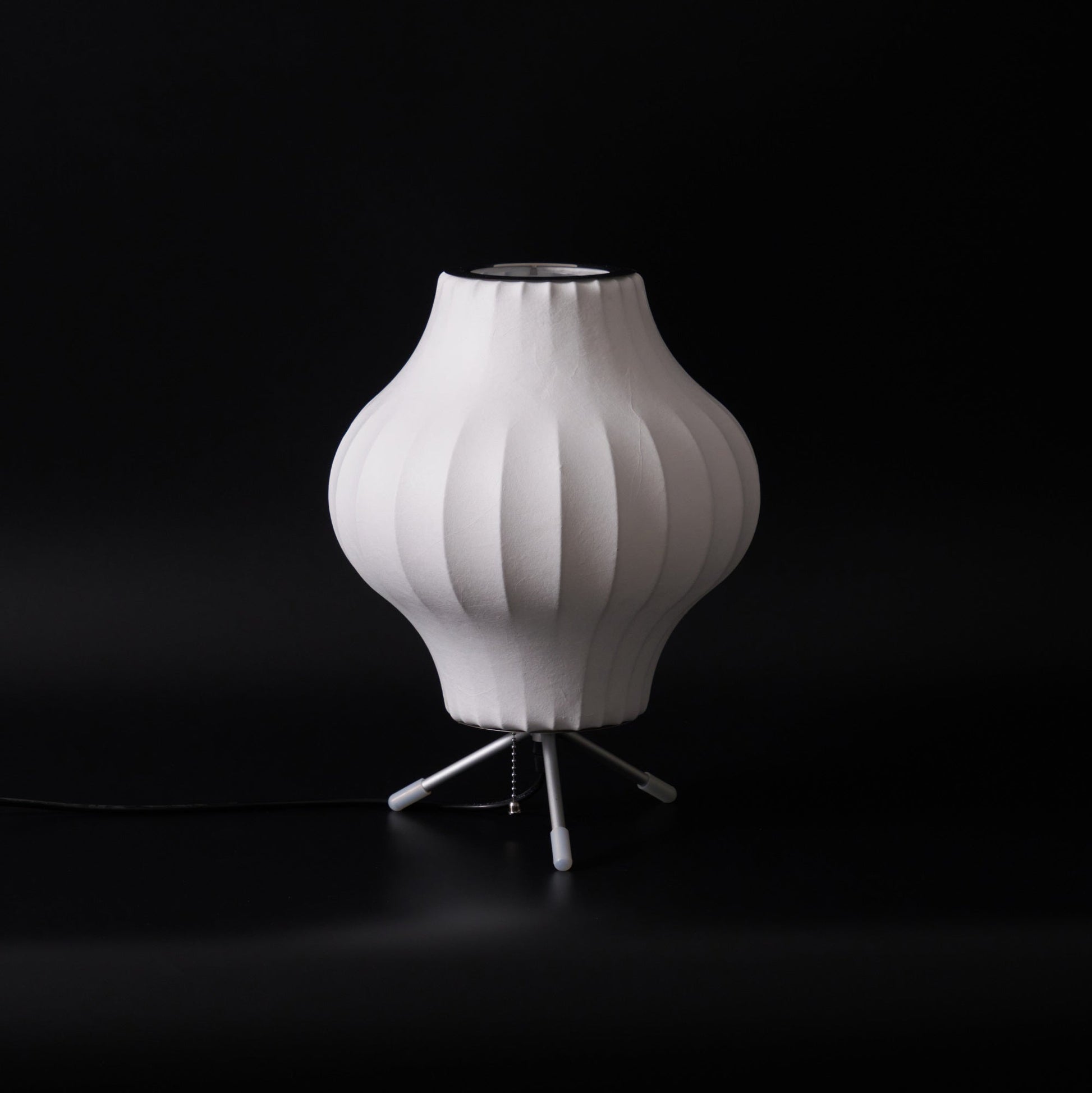 Nelson Tripod Table Lamp - Blowlighting