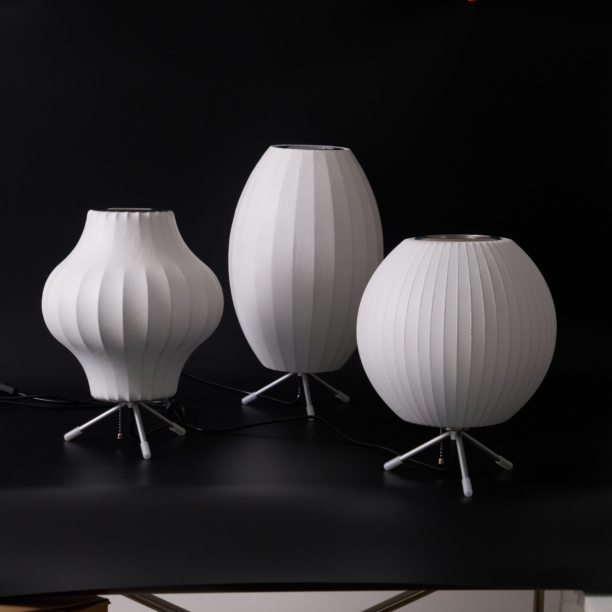 Nelson Tripod Table Lamp - Blowlighting