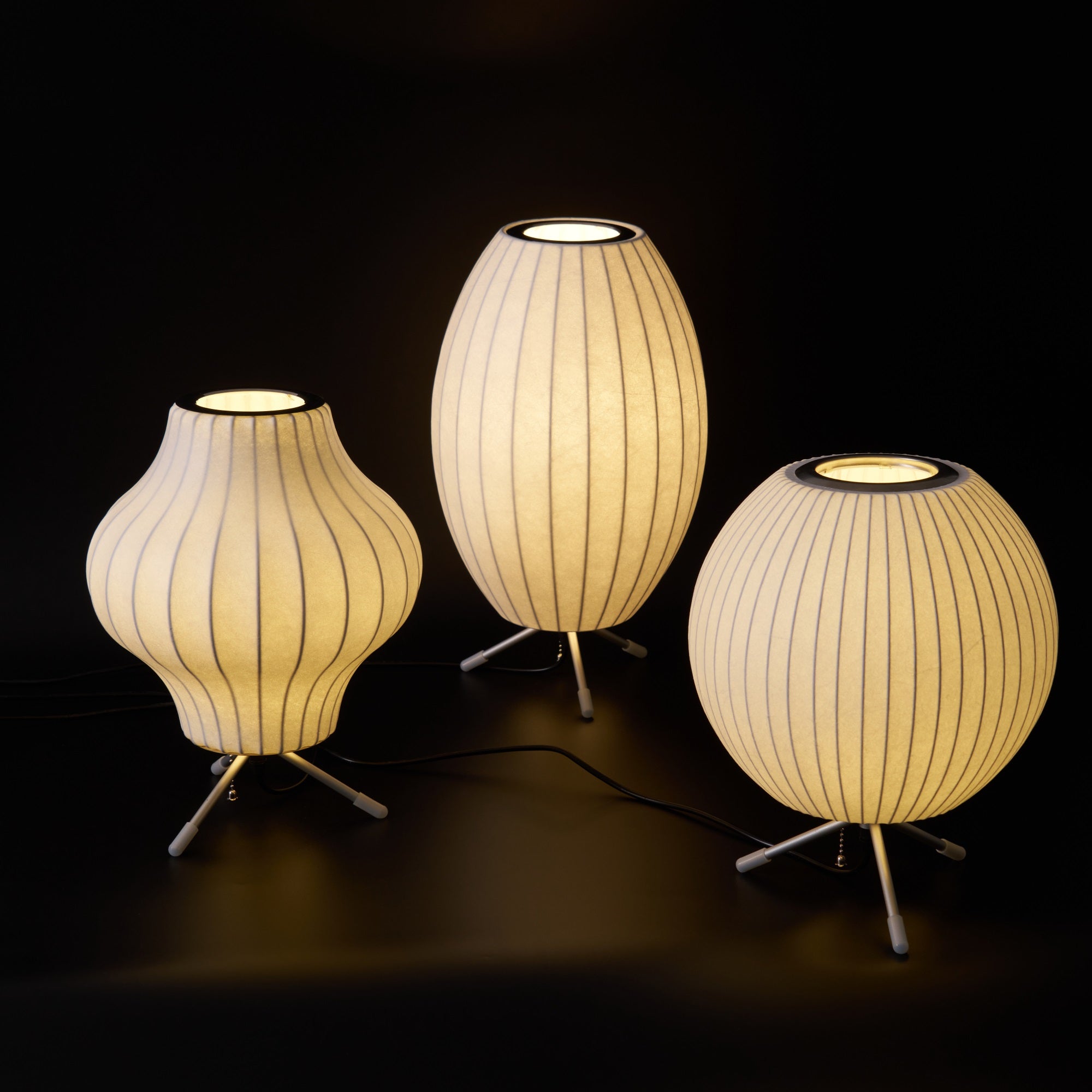 Nelson Tripod Table Lamp - Blowlighting