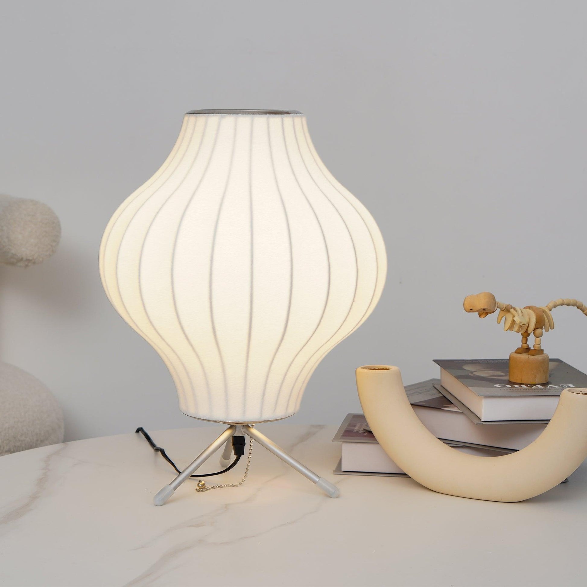 Nelson Tripod Table Lamp - Blowlighting