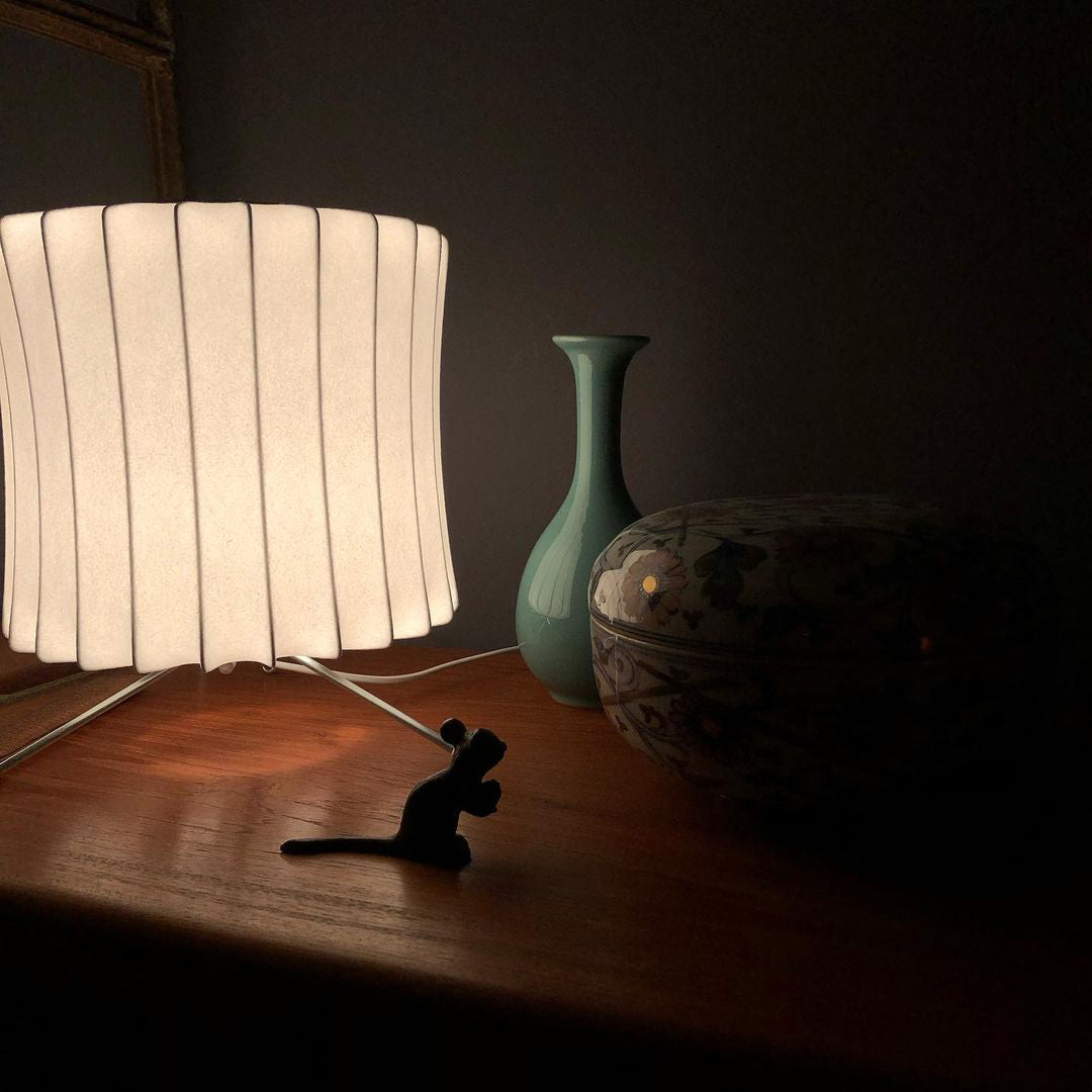 Nelson Tripod Table Lamp - Blowlighting