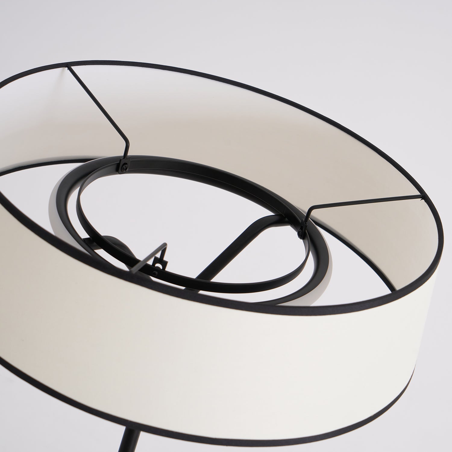 Dama Floor Lamp - Blowlighting