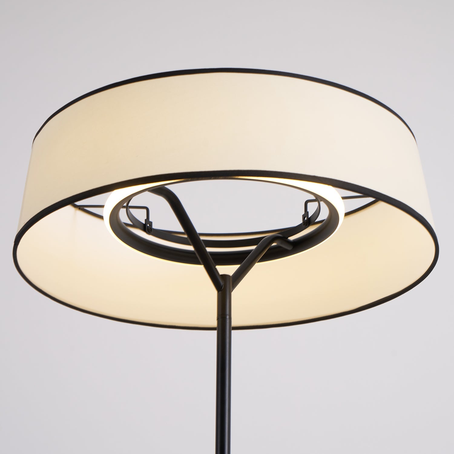 Dama Floor Lamp - Blowlighting
