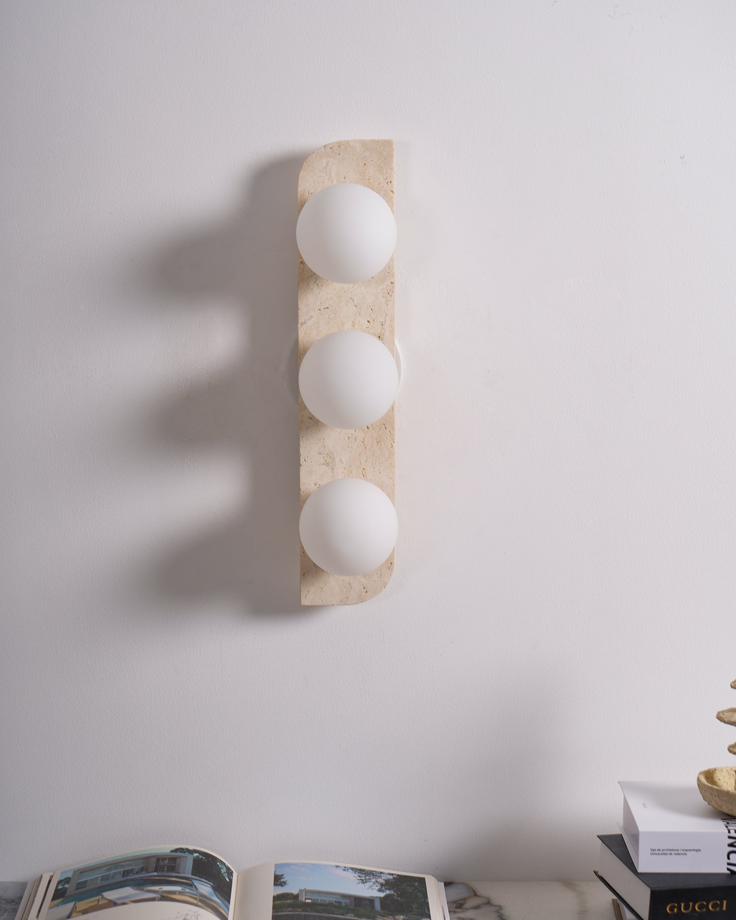 Zophaor Minimalist Travertine Plug-In Wall Light - Blowlighting