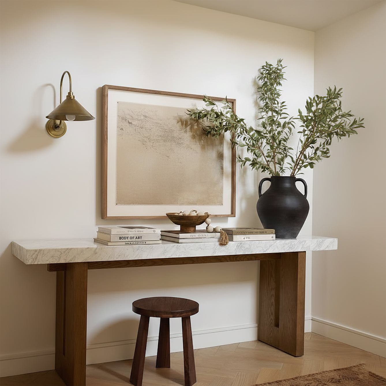 Nerissa Modern Brass Wall Light