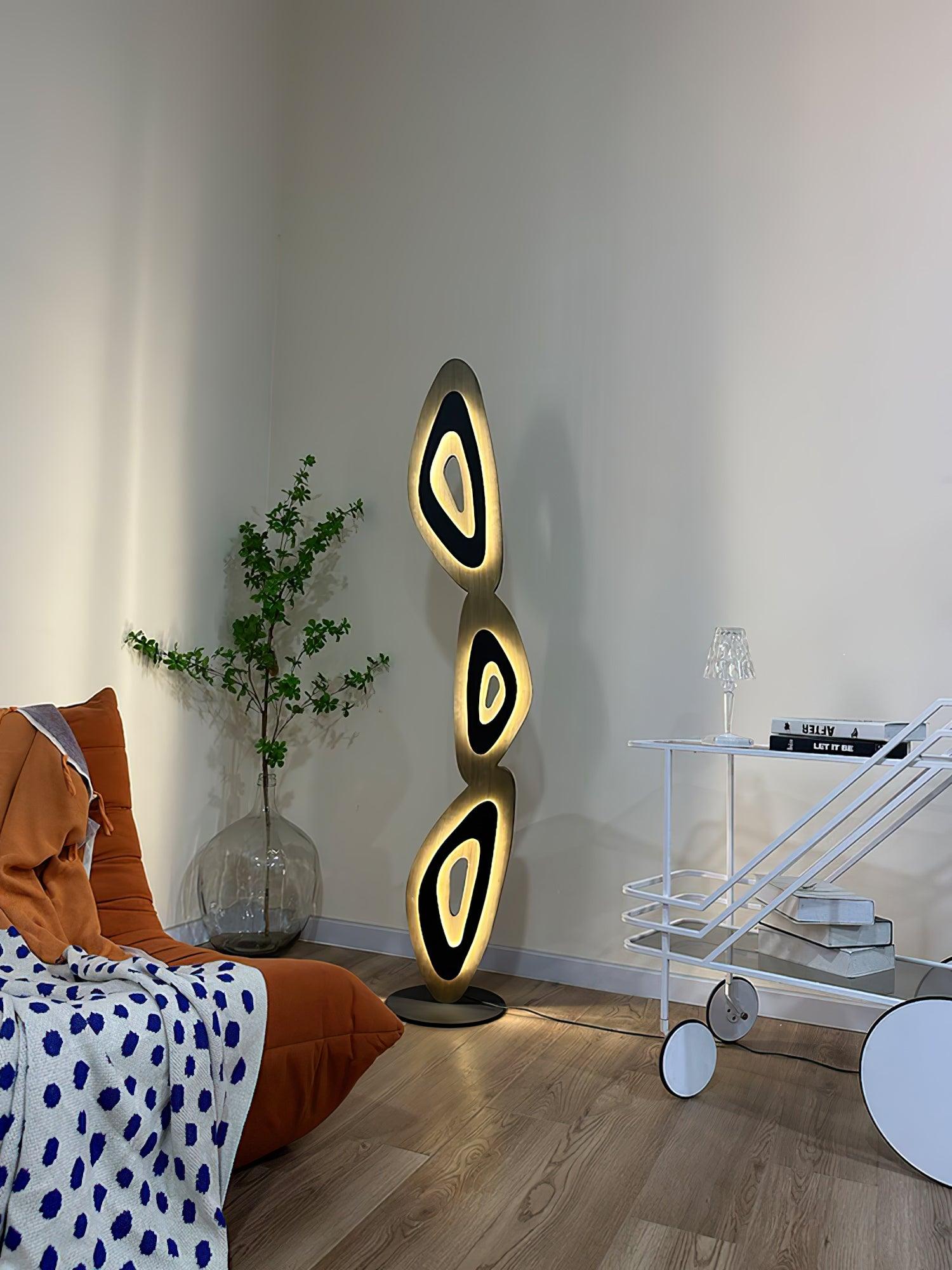 Nevis Floor Lamp - Blowlighting