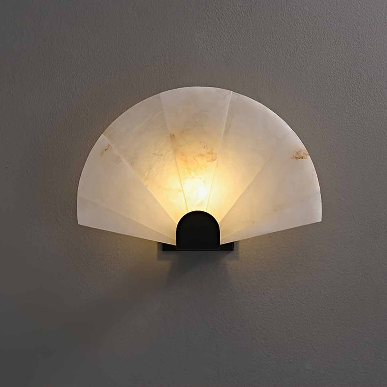 Aurelia Minimalist Alabaster Wall Light - Blowlighting