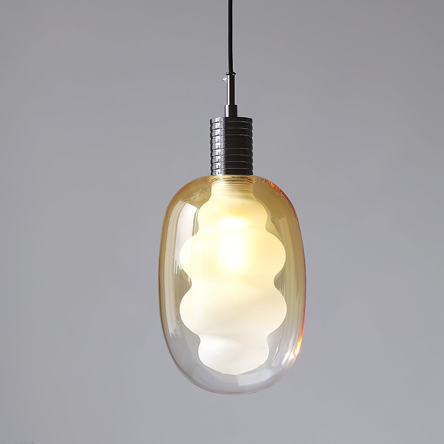 Niche Art Deco Glass Pendant Light