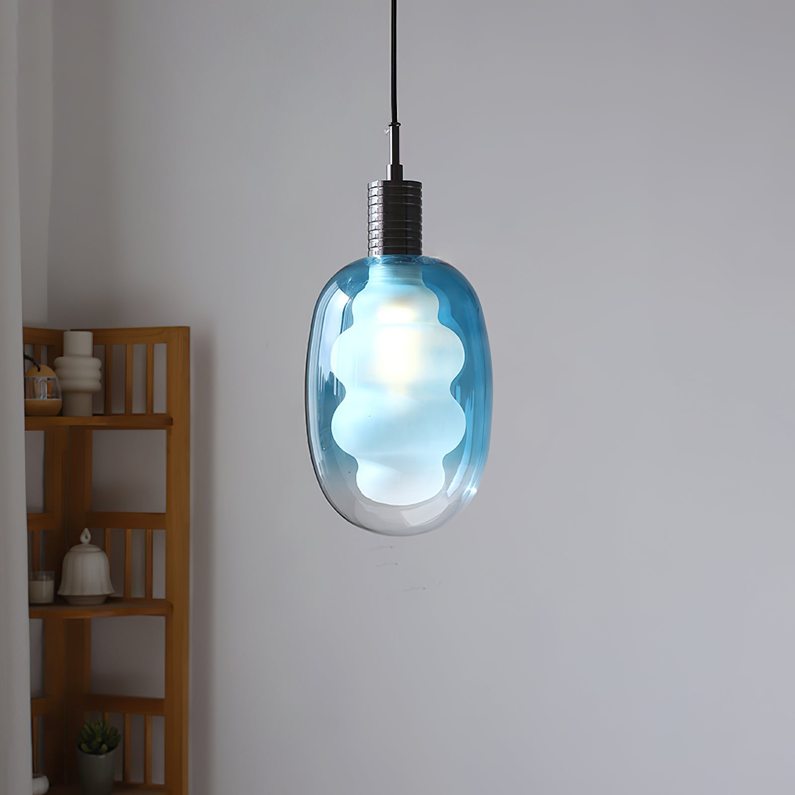 Niche Art Deco Glass Pendant Light