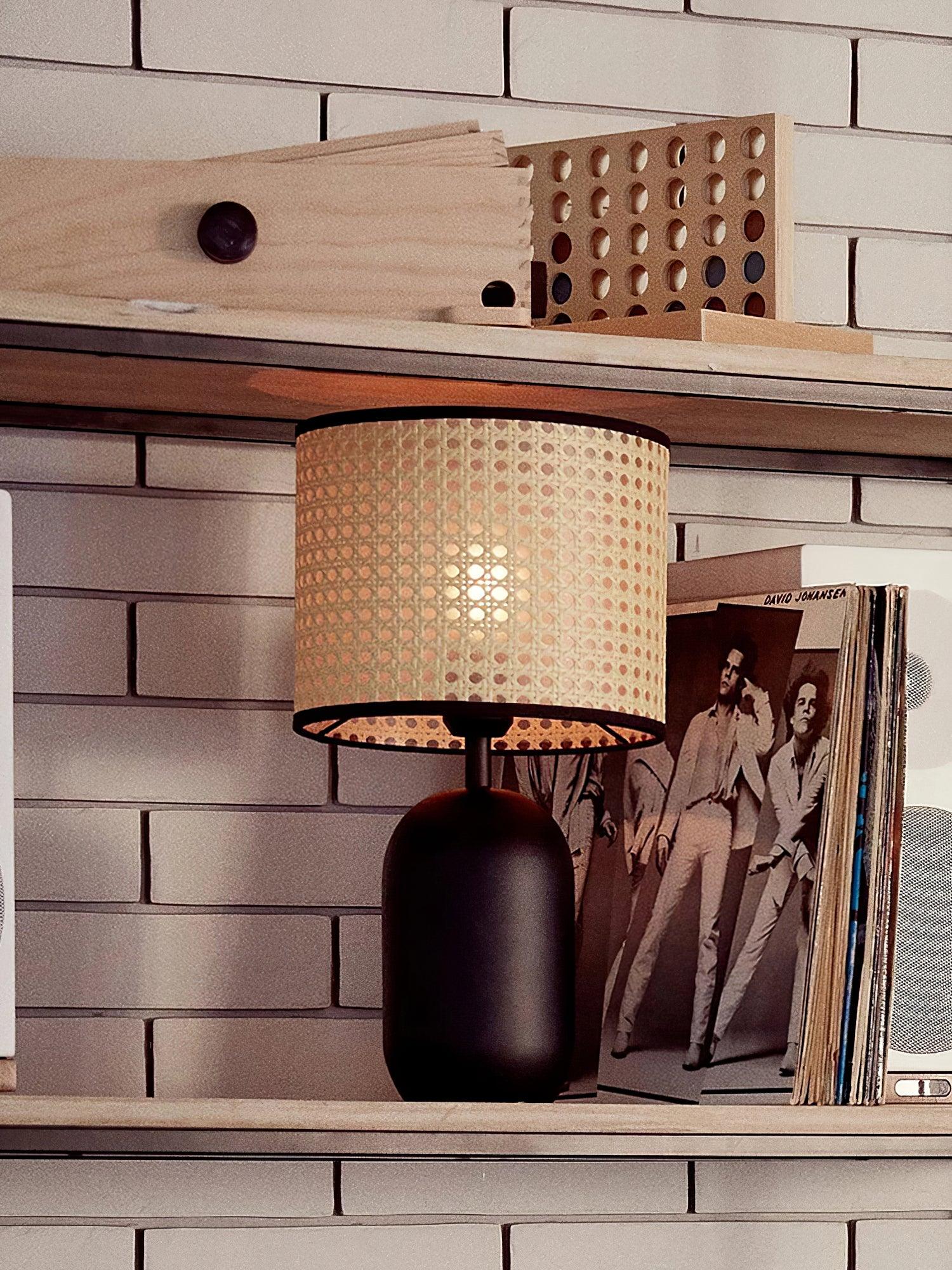 Nico Table Lamp - Blowlighting