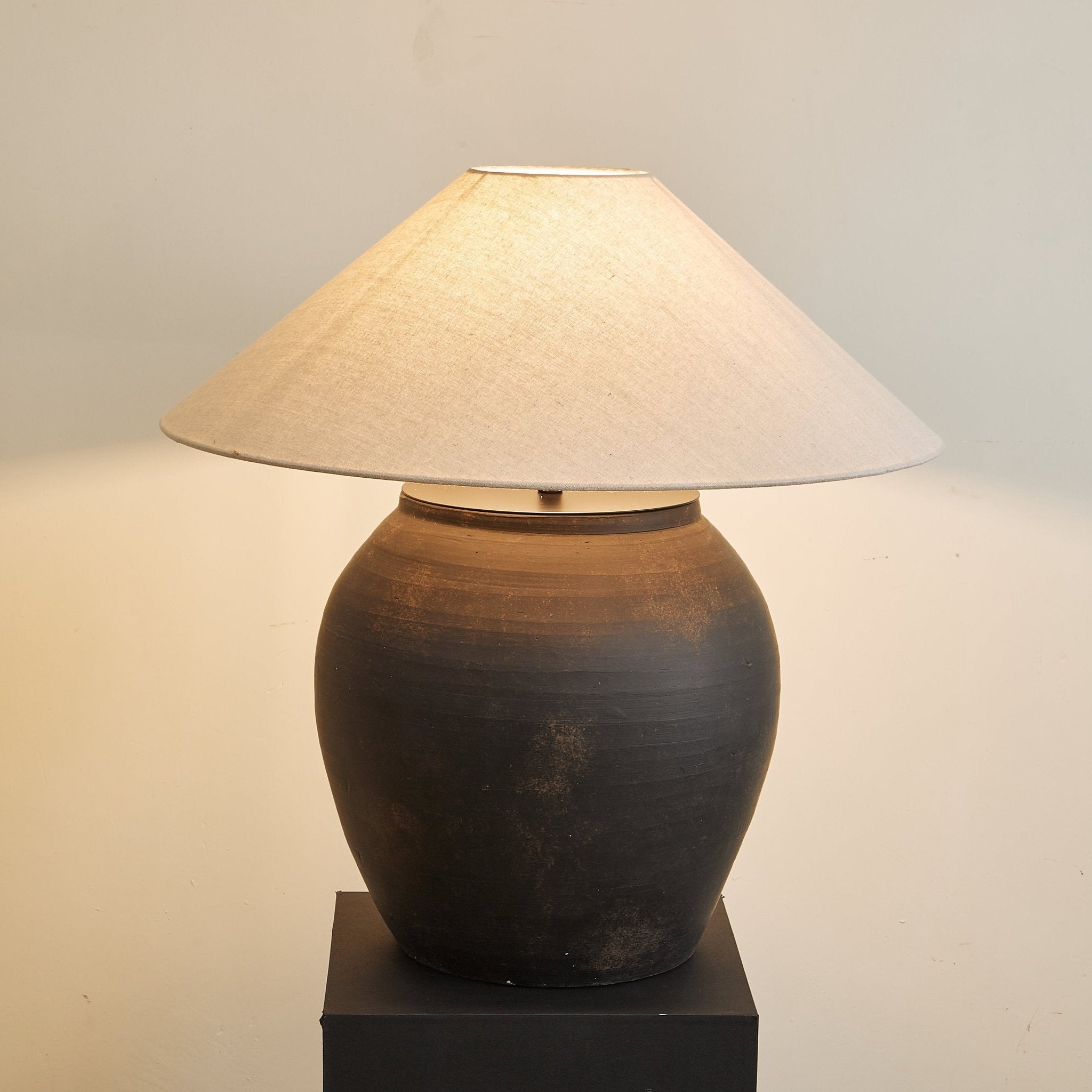 Noira Terracotta Table Lamp - Blowlighting