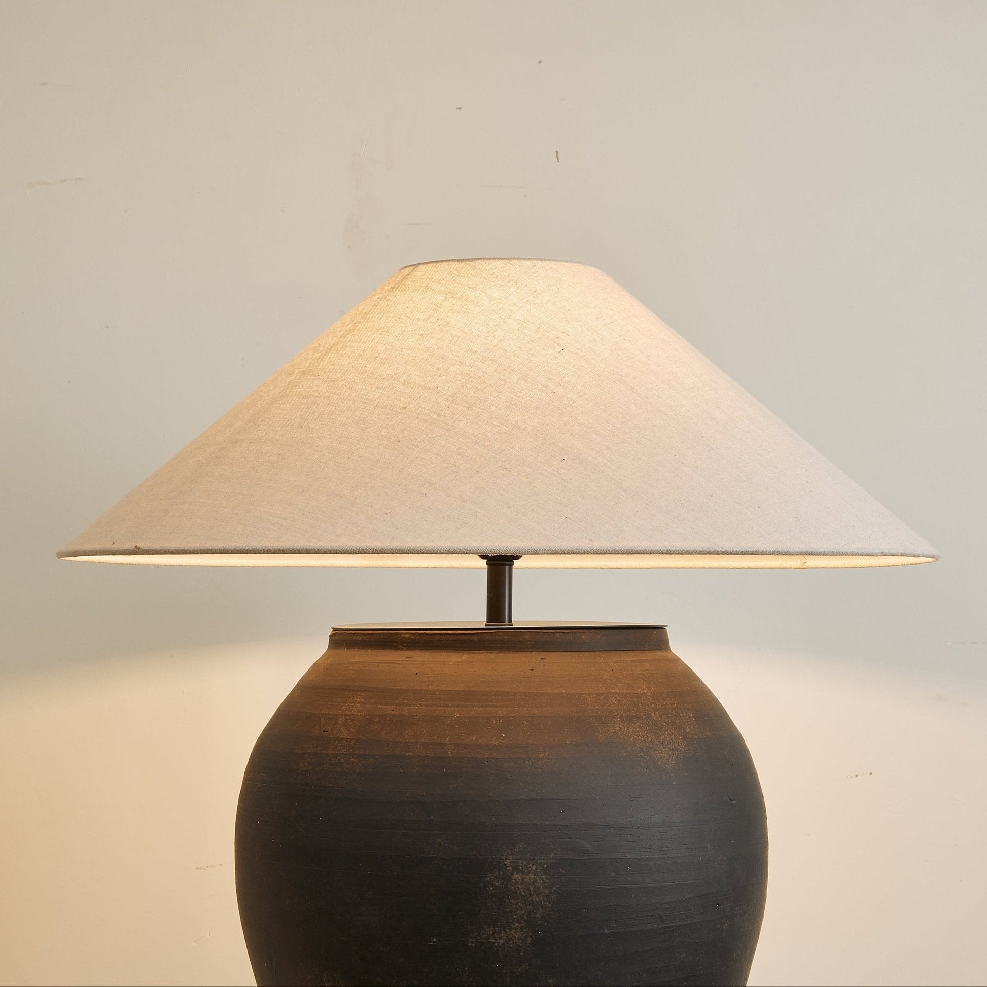 Noira Terracotta Table Lamp - Blowlighting