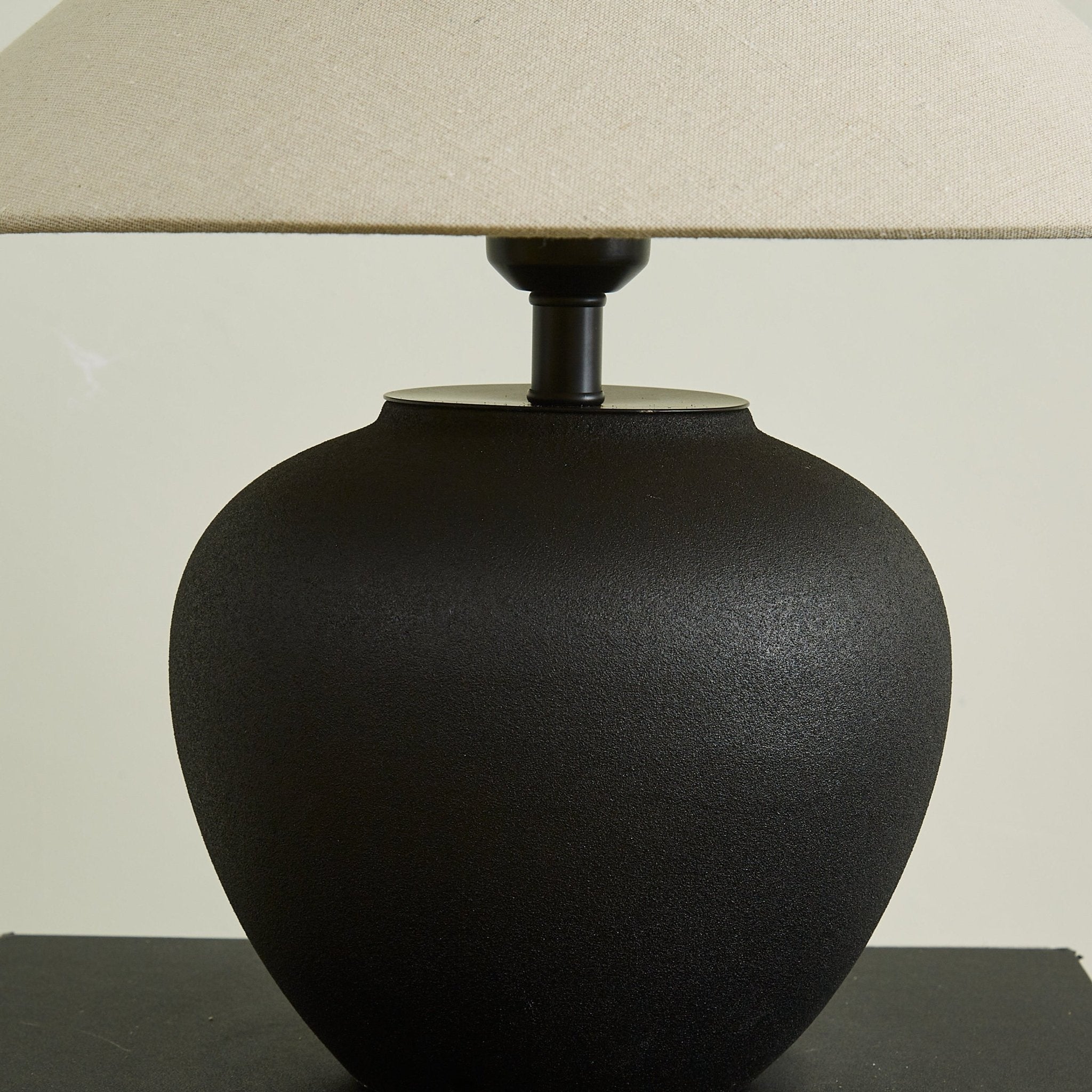 Noirveil Table Lamp - Blowlighting