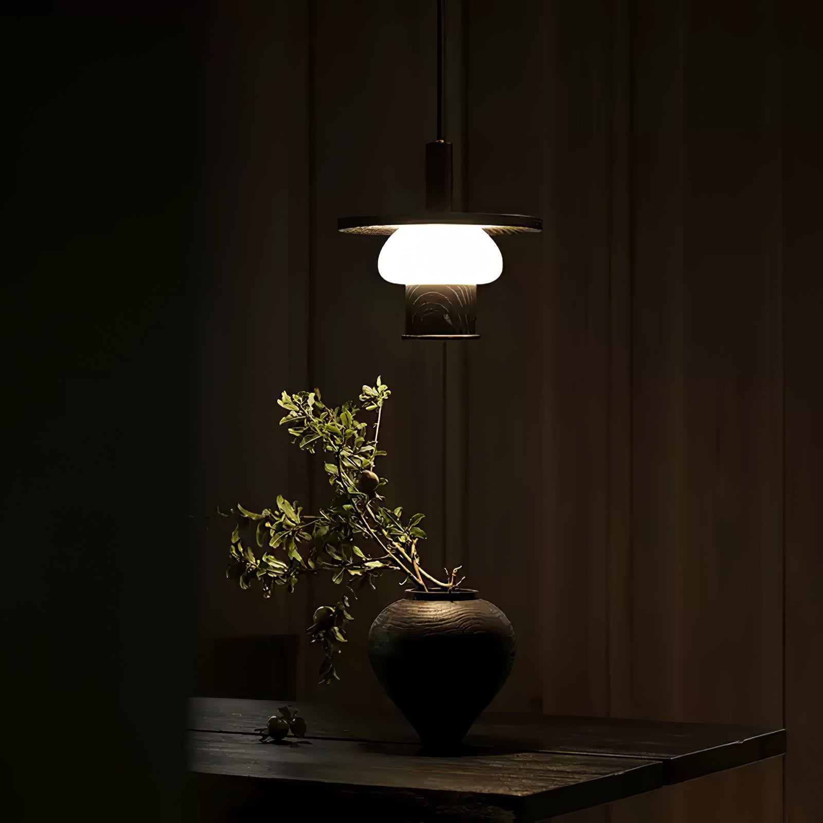 Zephaan Traditional Art Classic Glass Wood Pendant Light - Blowlighting