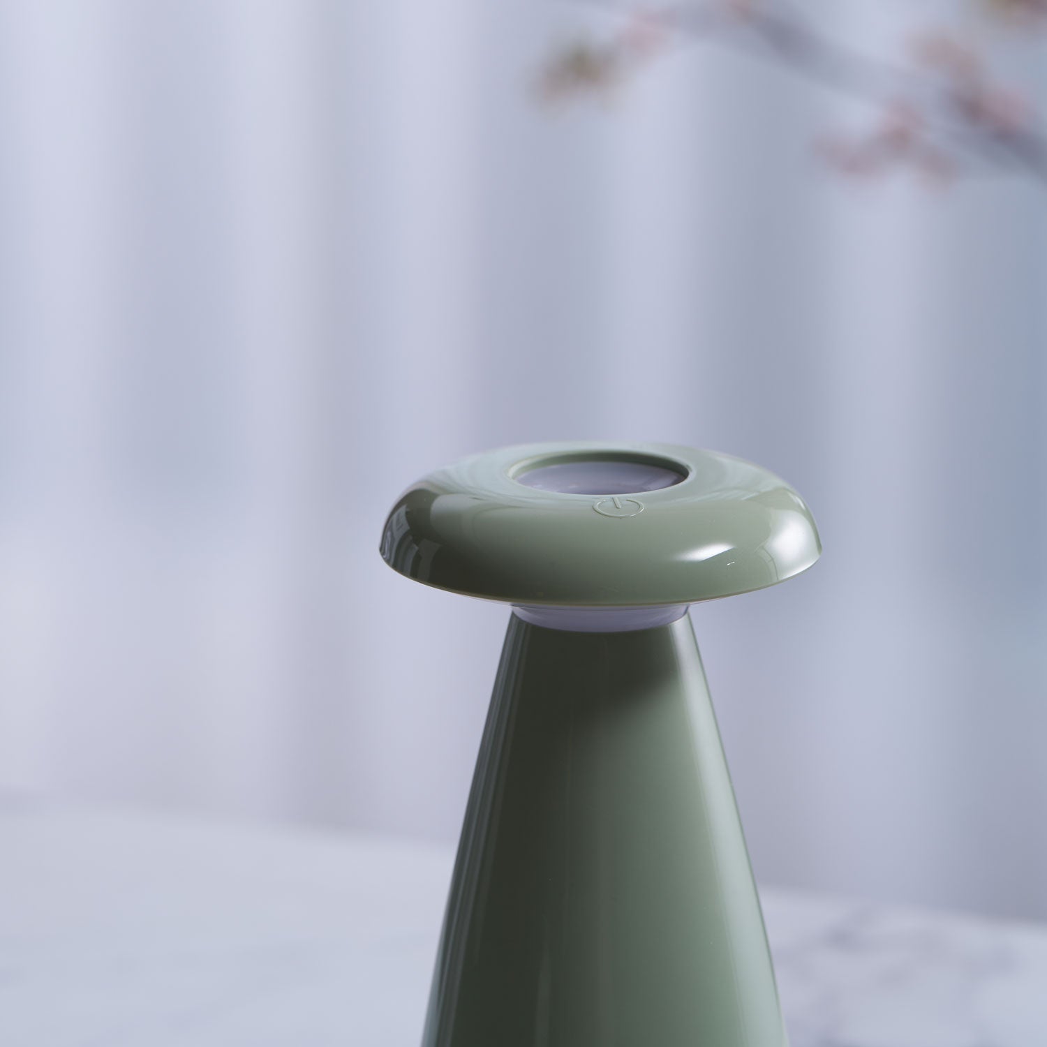 Noko Mushroom Rechargeable Table Lamp - Blowlighting