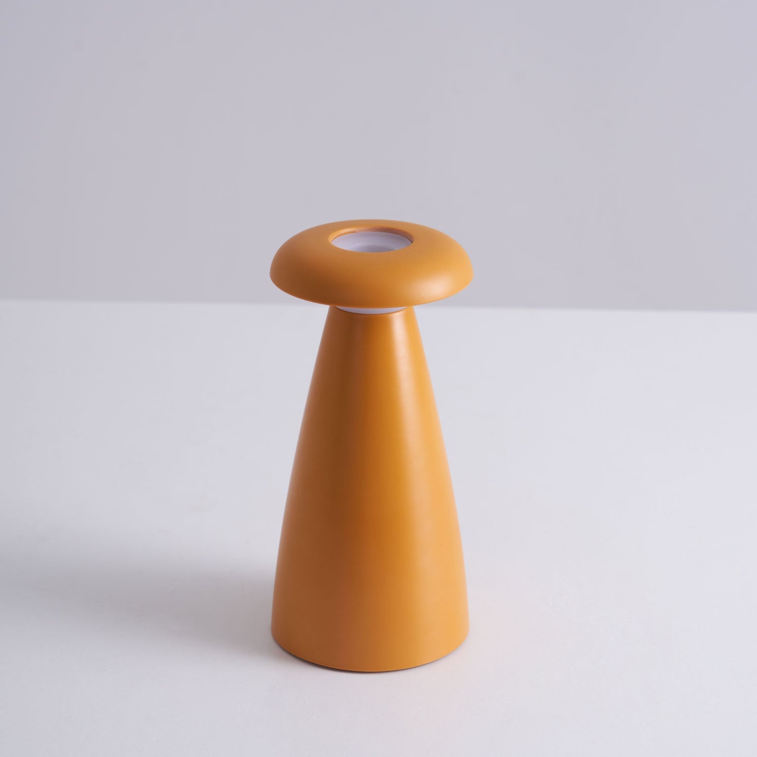 Noko Mushroom Rechargeable Table Lamp - Blowlighting