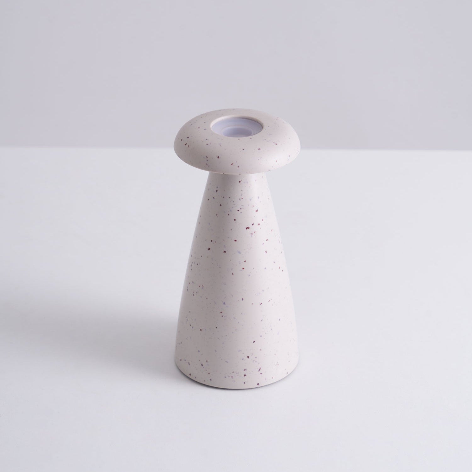 Noko Mushroom Rechargeable Table Lamp - Blowlighting