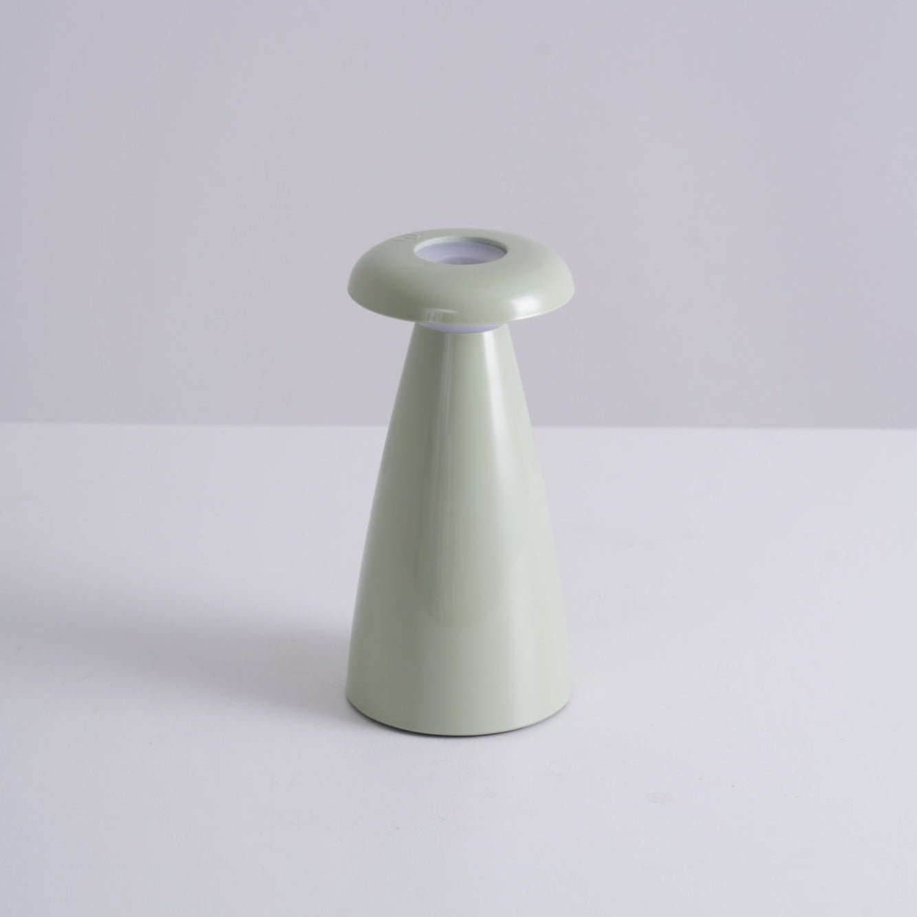 Noko Mushroom Rechargeable Table Lamp - Blowlighting