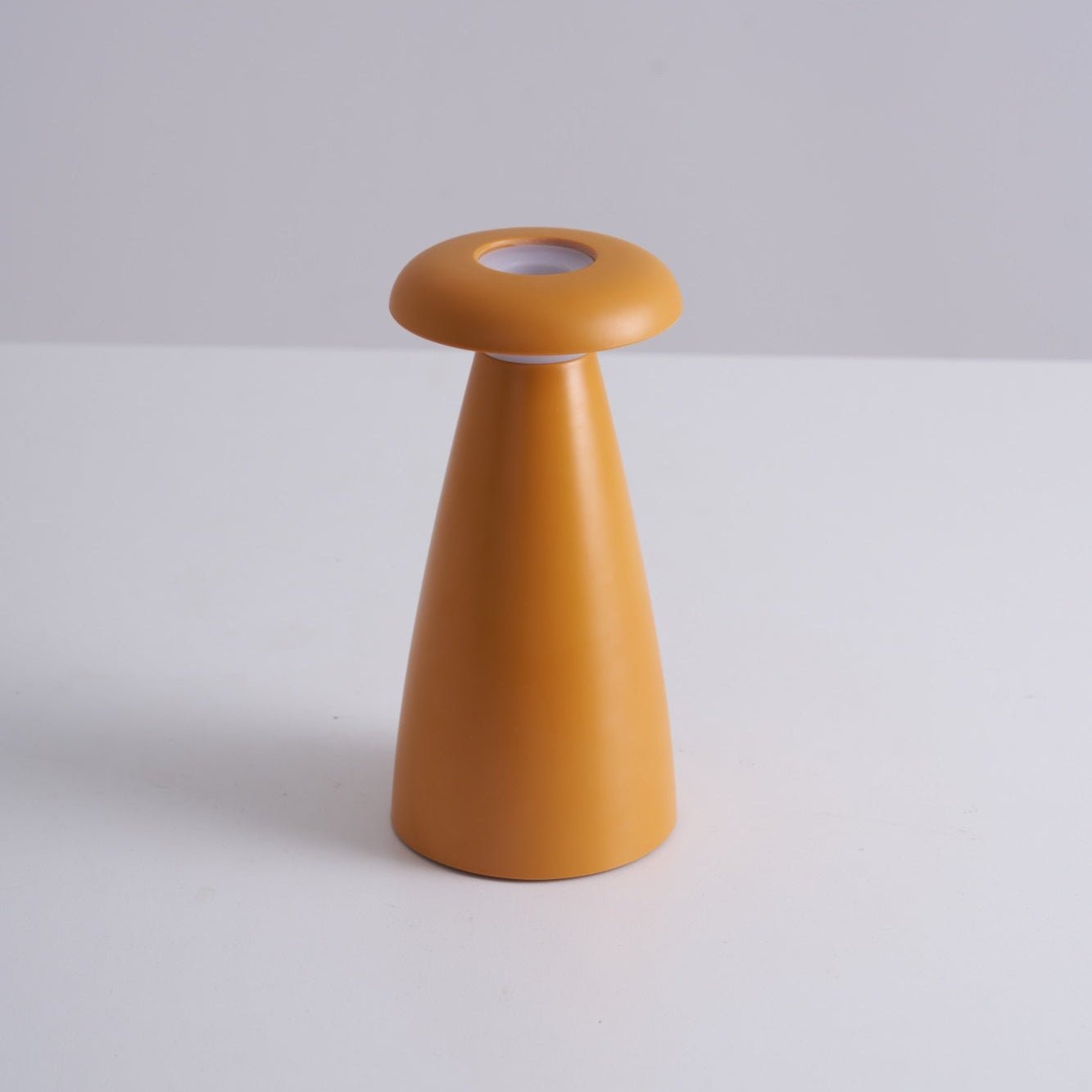 Noko Mushroom Rechargeable Table Lamp - Blowlighting