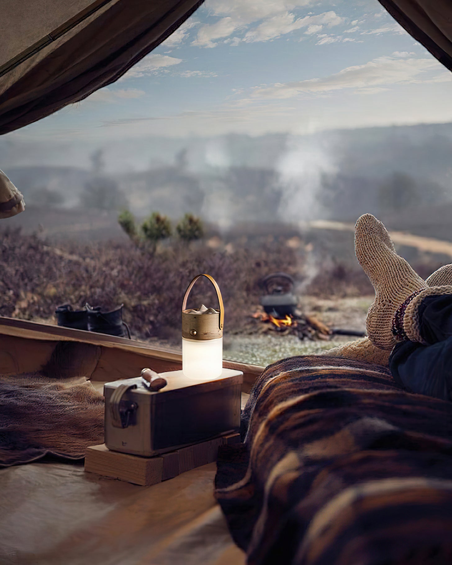 Nomad Lantern Table Lamp - Blowlighting