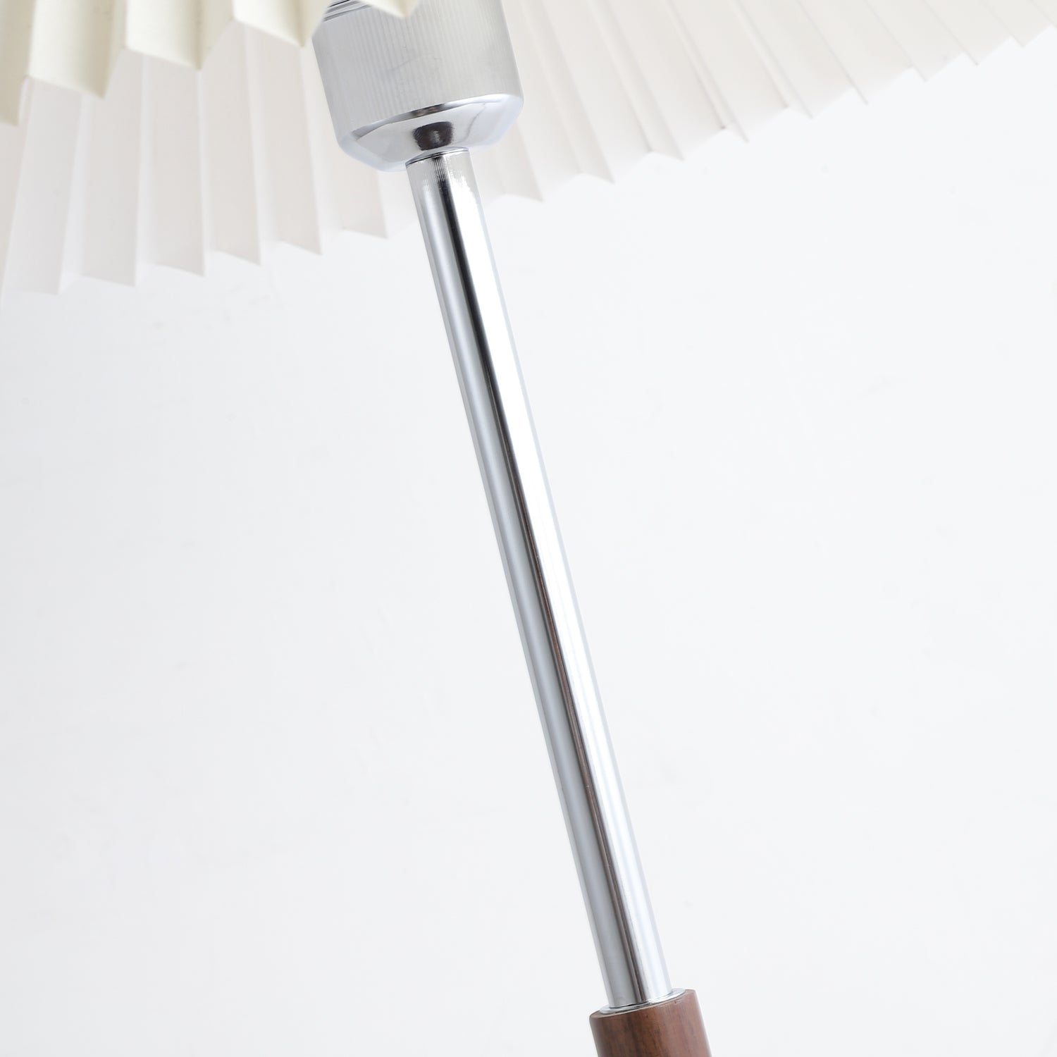 Grace Modern Wood Table Lamp - Blowlighting