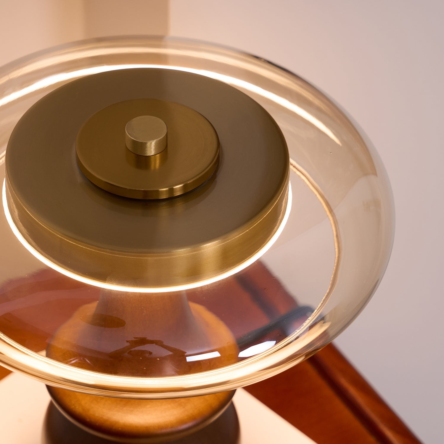 Nova Table Lamp - Blowlighting