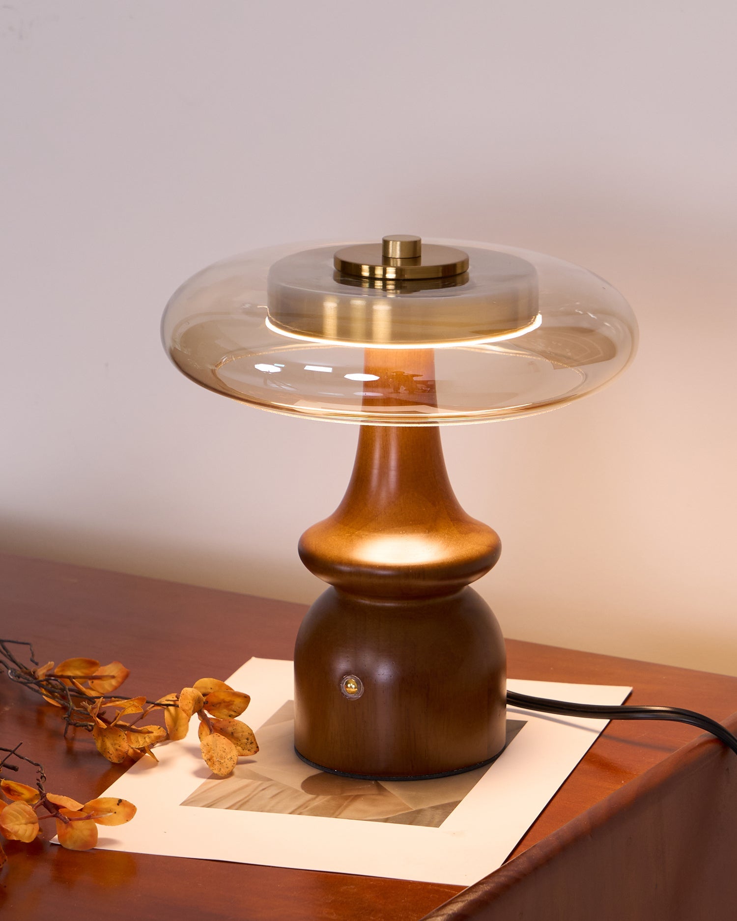 Nova Table Lamp - Blowlighting
