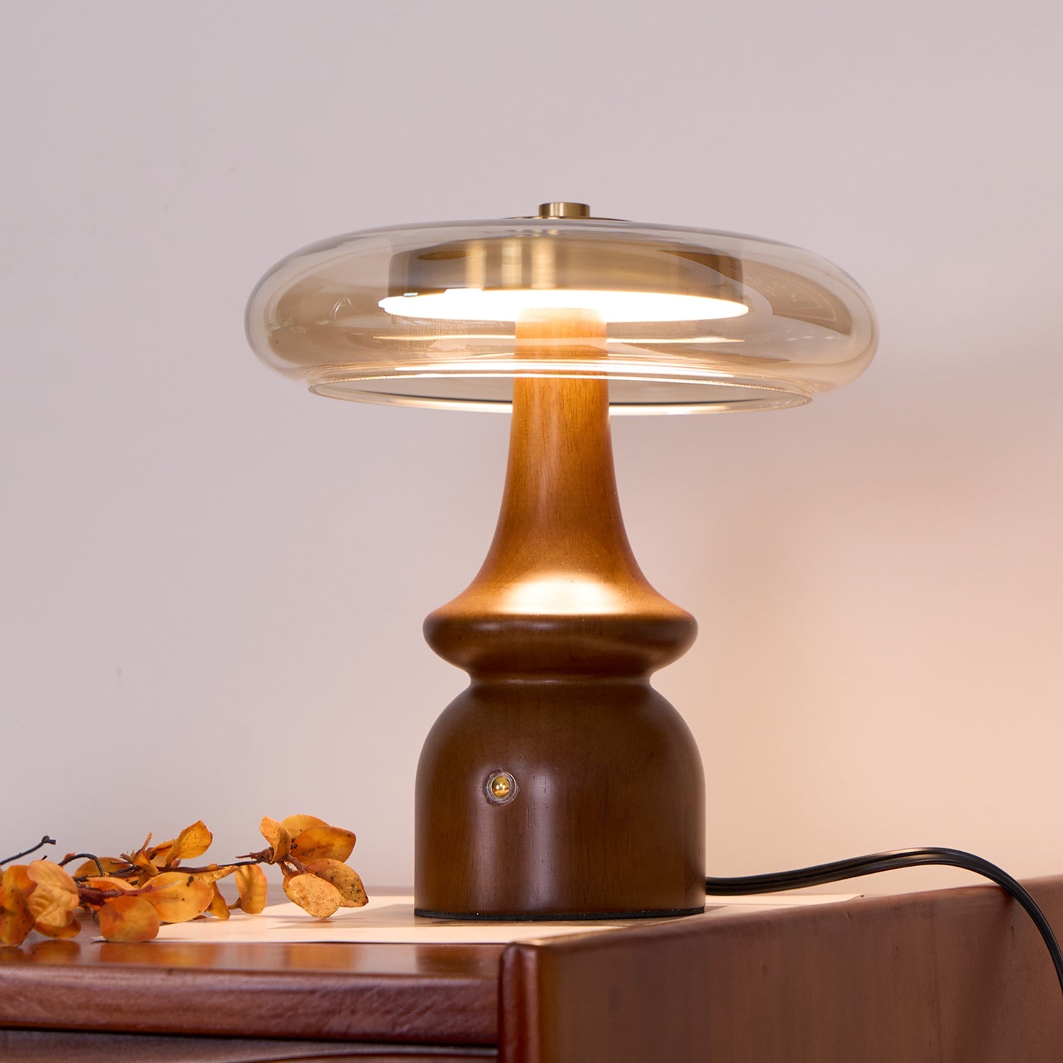 Nova Table Lamp - Blowlighting