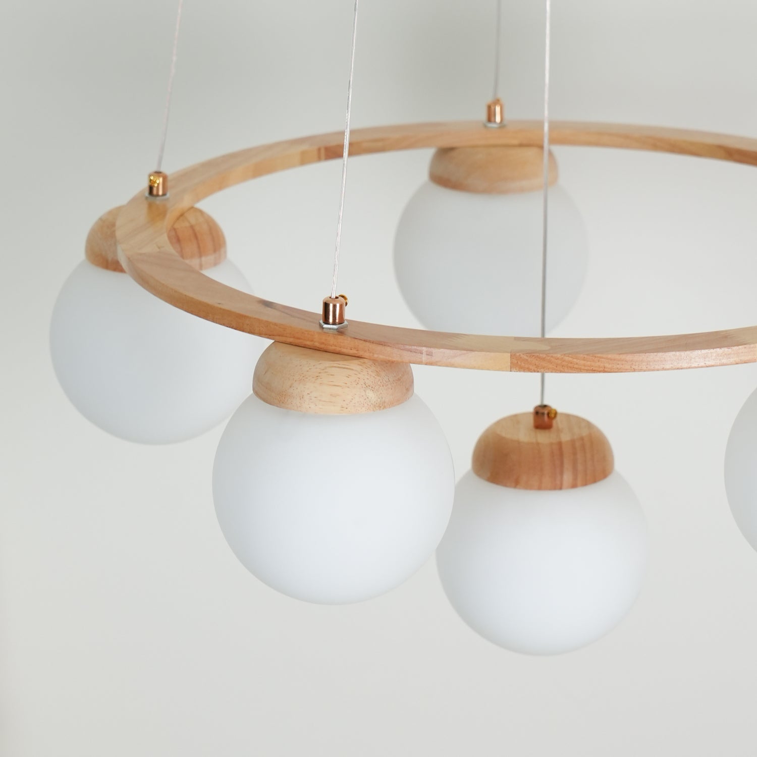 Miira Wood Chandelier - Blowlighting