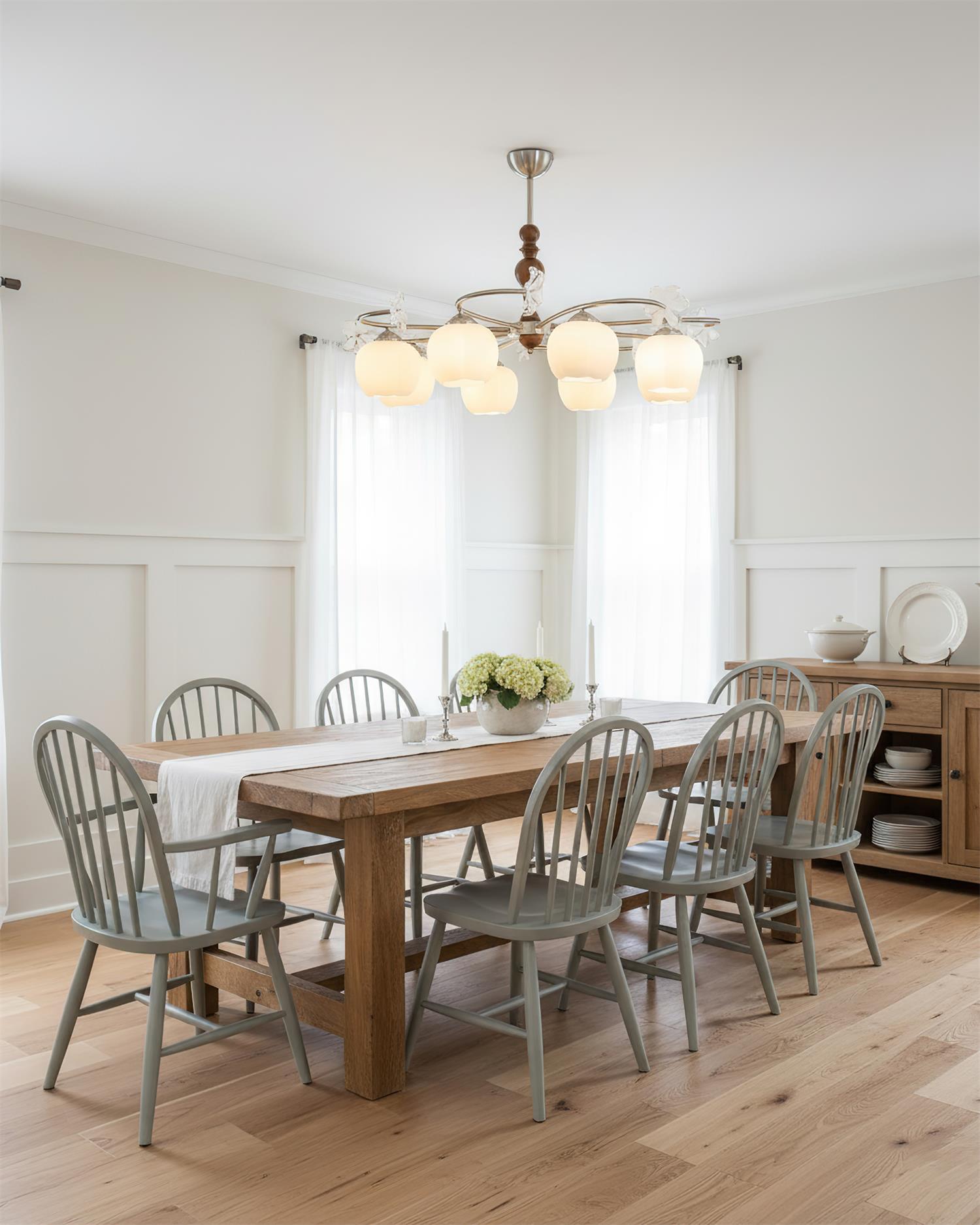 Arvilo Elegant Glass Chandelier