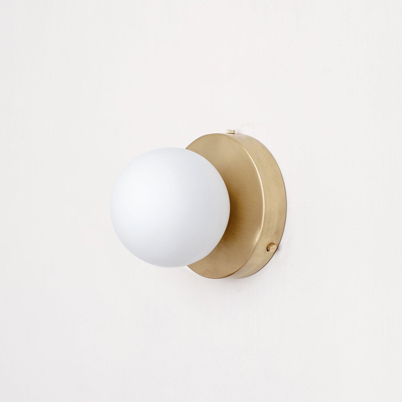 Nuvol Wall Lamp - Blowlighting