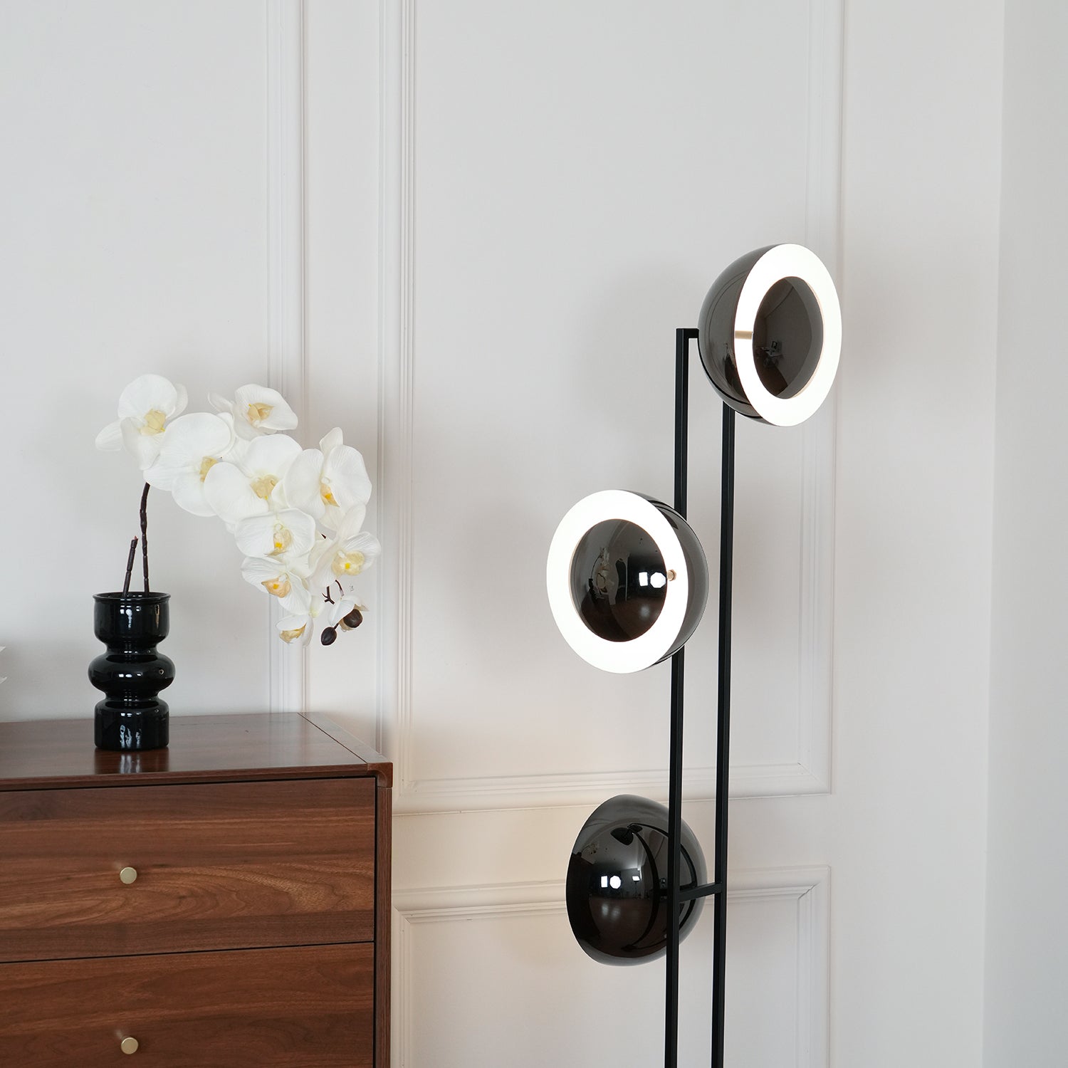 O3 Floor Lamp - Blowlighting
