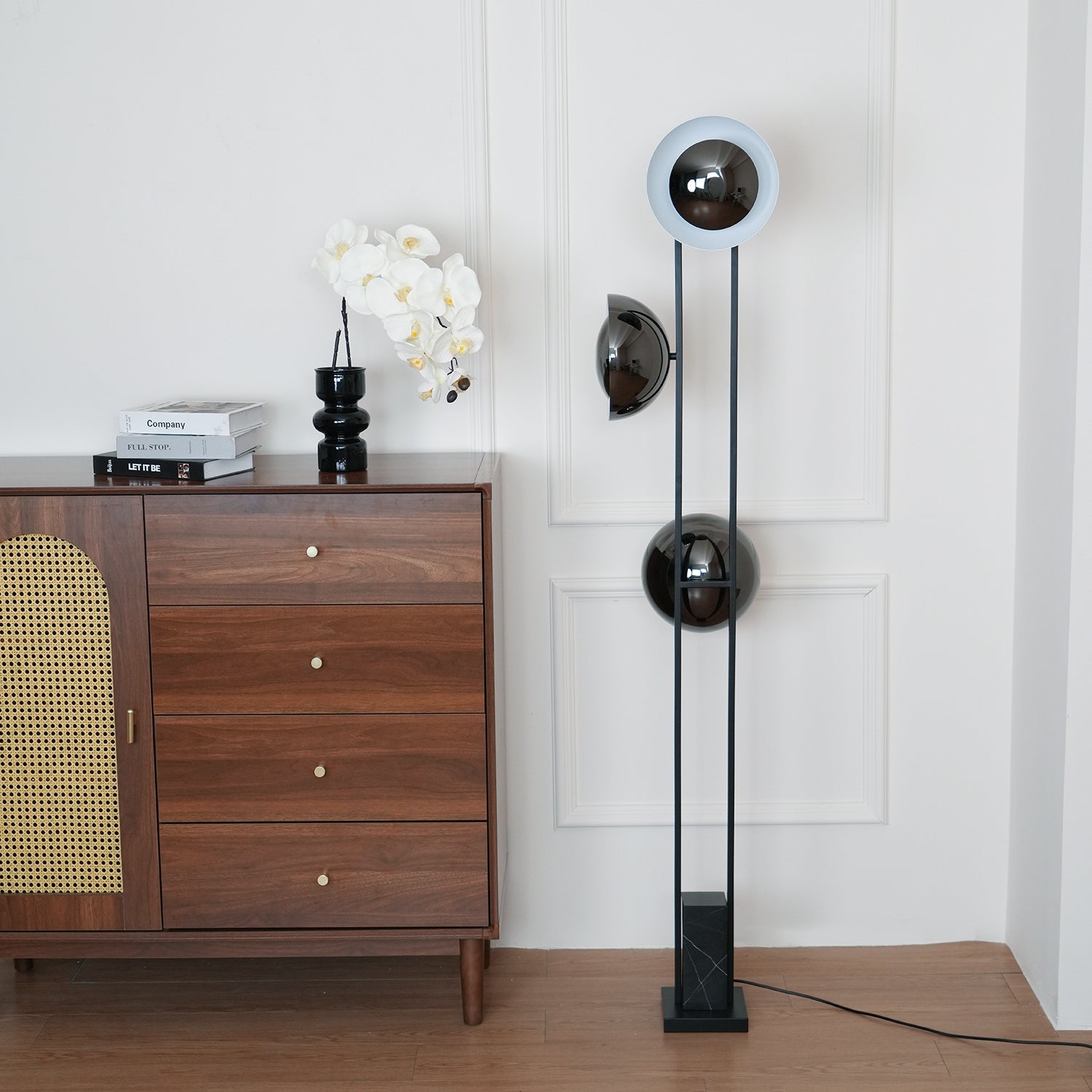 O3 Floor Lamp - Blowlighting