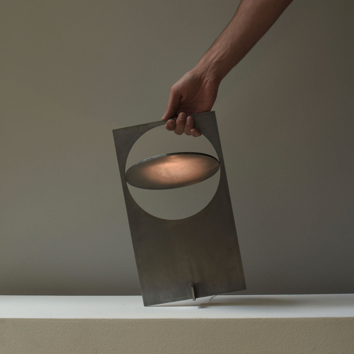 OBJ-01 Table Lamp - Blowlighting