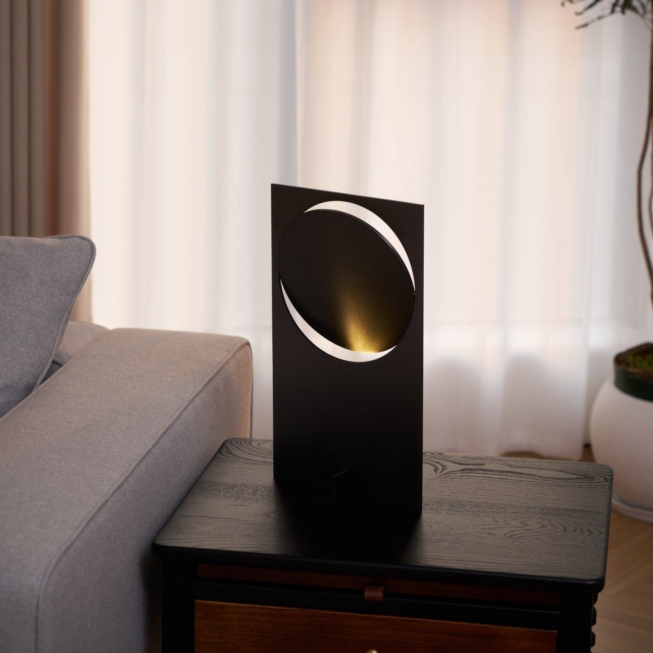 OBJ-01 Table Lamp - Blowlighting