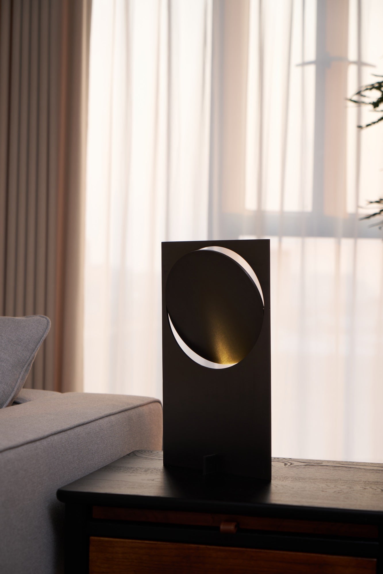 OBJ-01 Table Lamp - Blowlighting