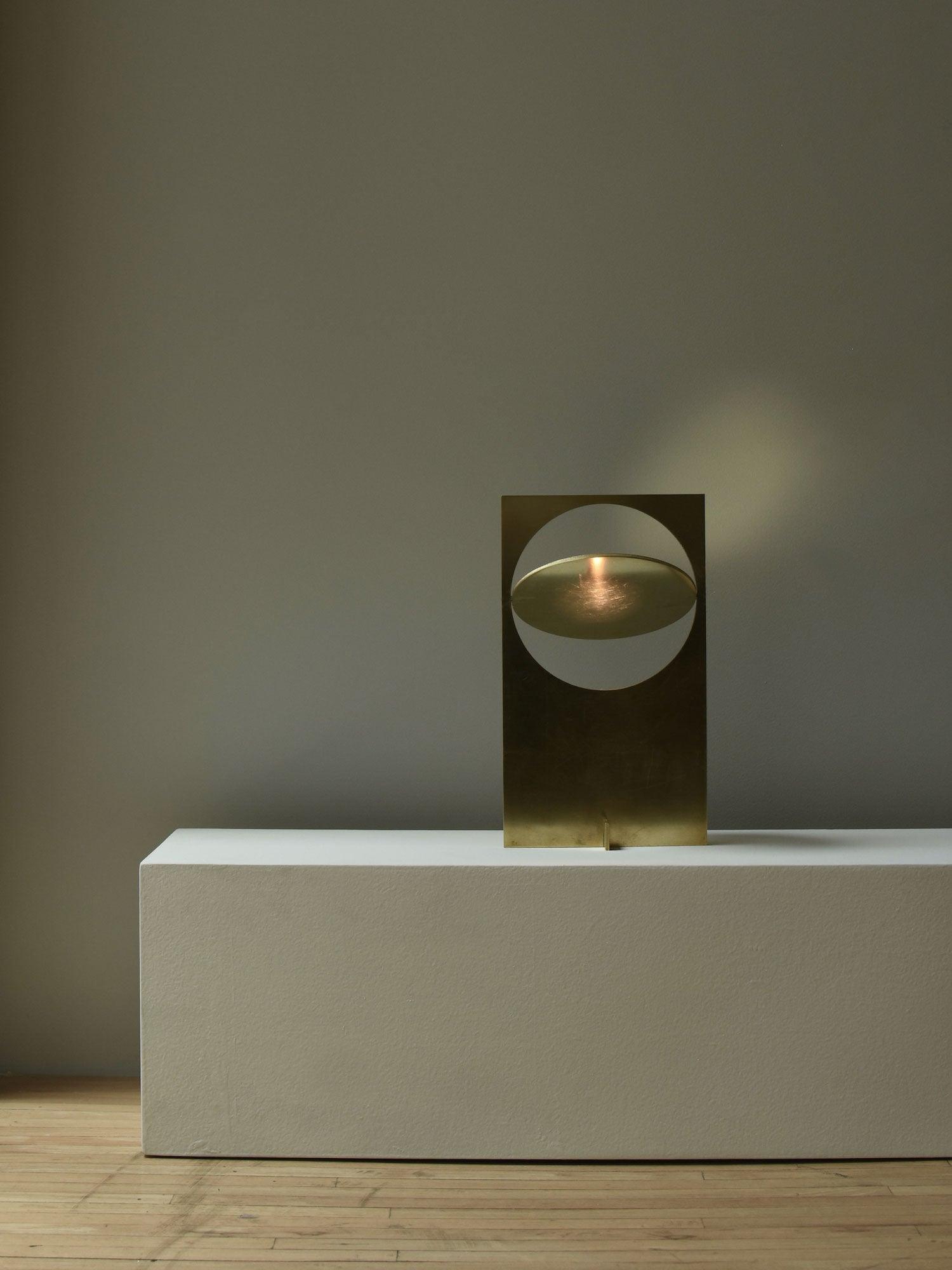 OBJ-01 Table Lamp - Blowlighting